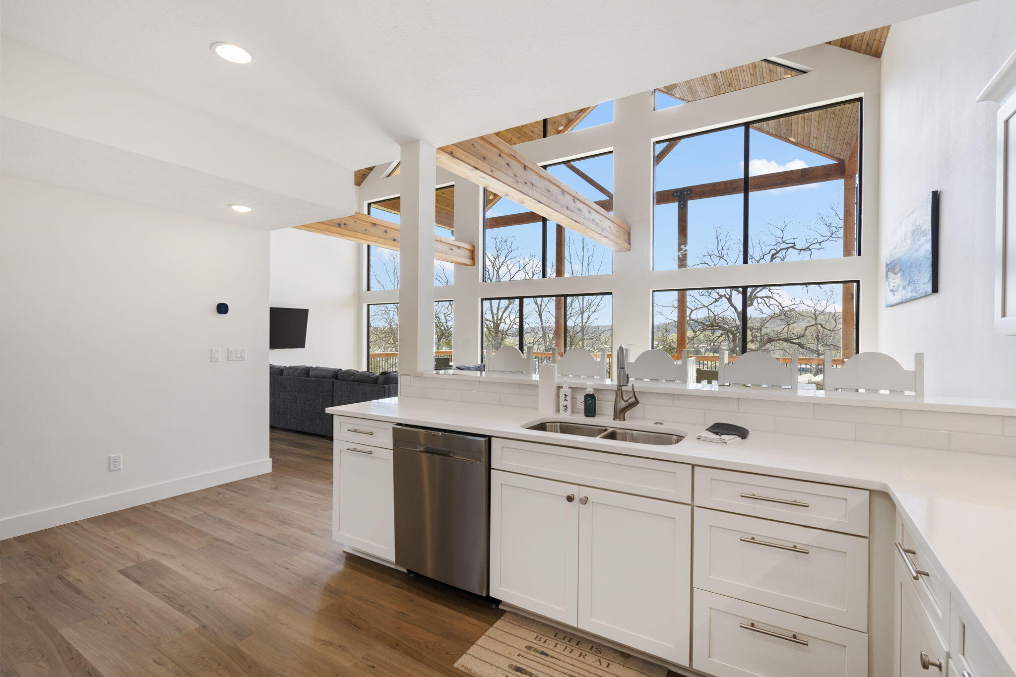 534 Meltons Peninsula Road Property Photo 18