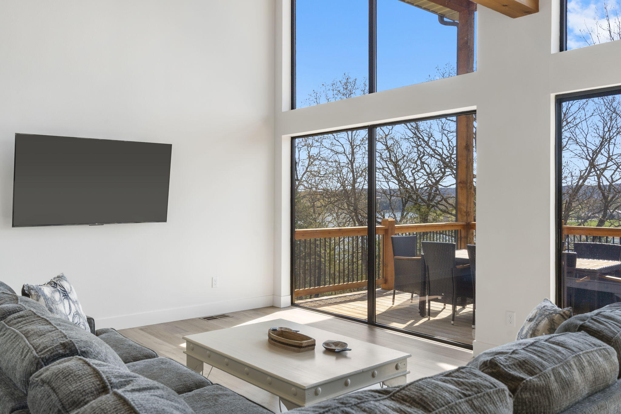 534 Meltons Peninsula Road Property Photo 24