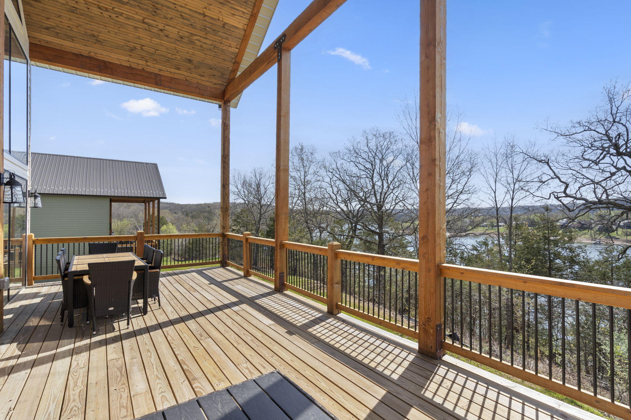 534 Meltons Peninsula Road Property Photo 35