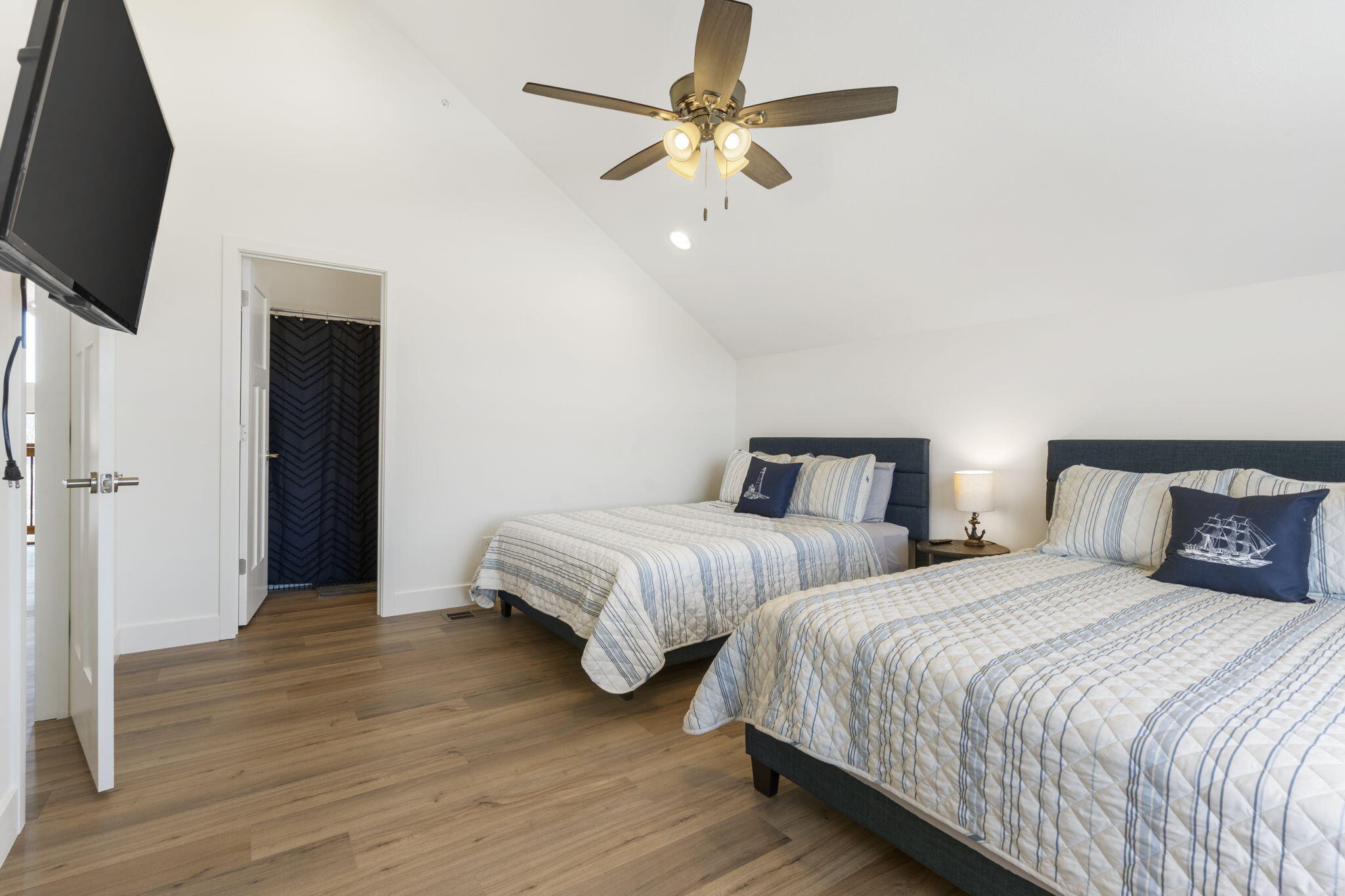 534 Meltons Peninsula Road Property Photo 42