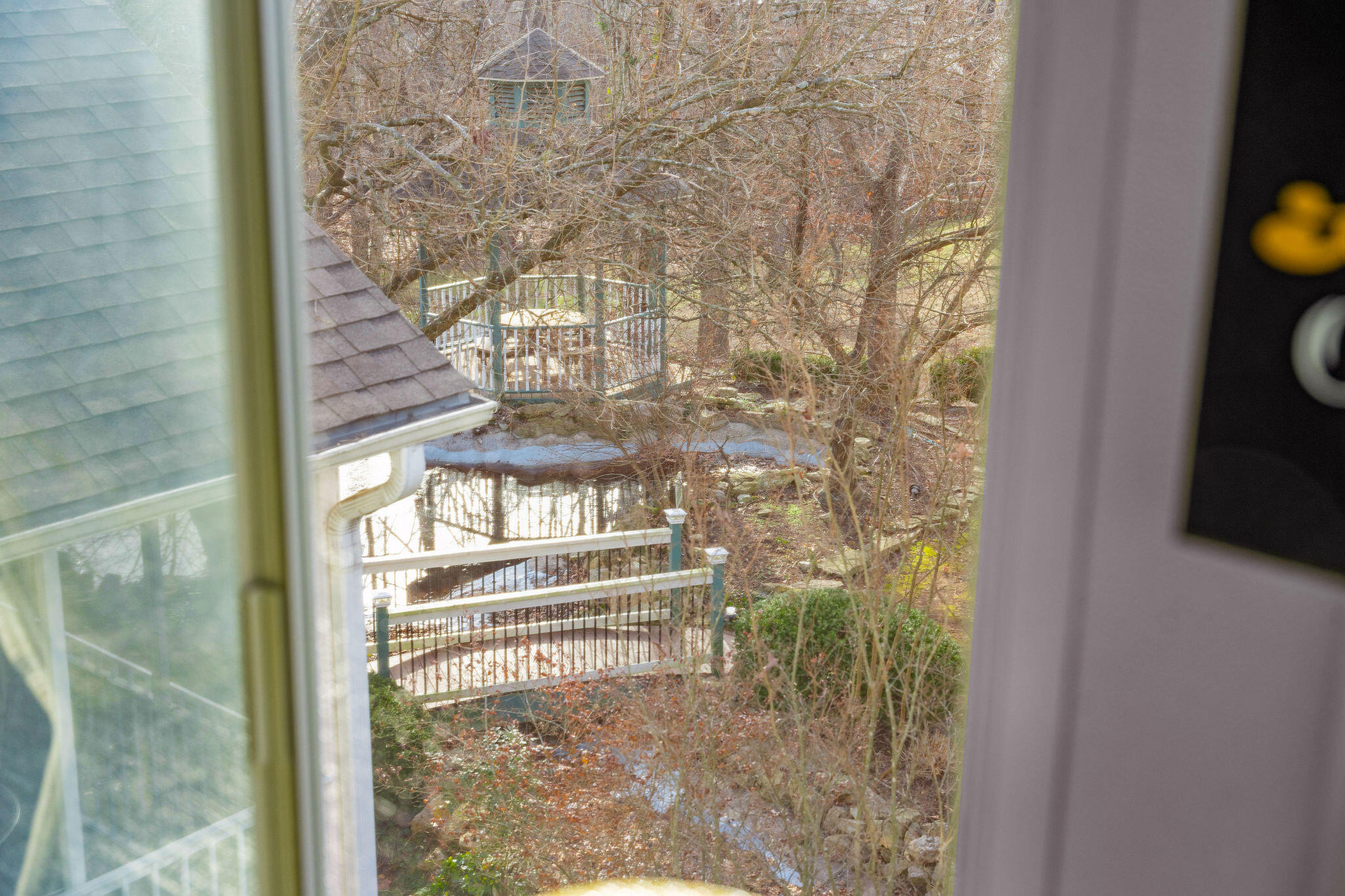 127 The Bluffs Property Photo 10