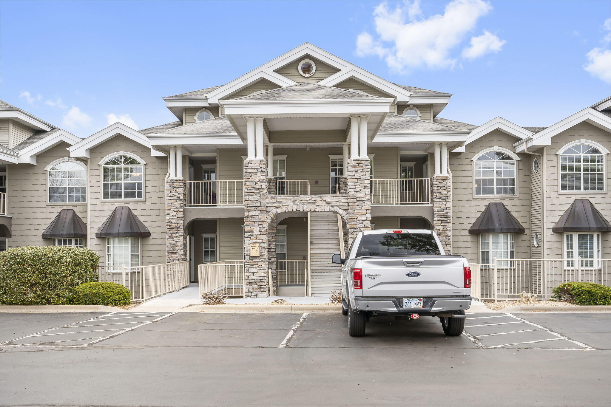 300 Glory Road Property Photo 2