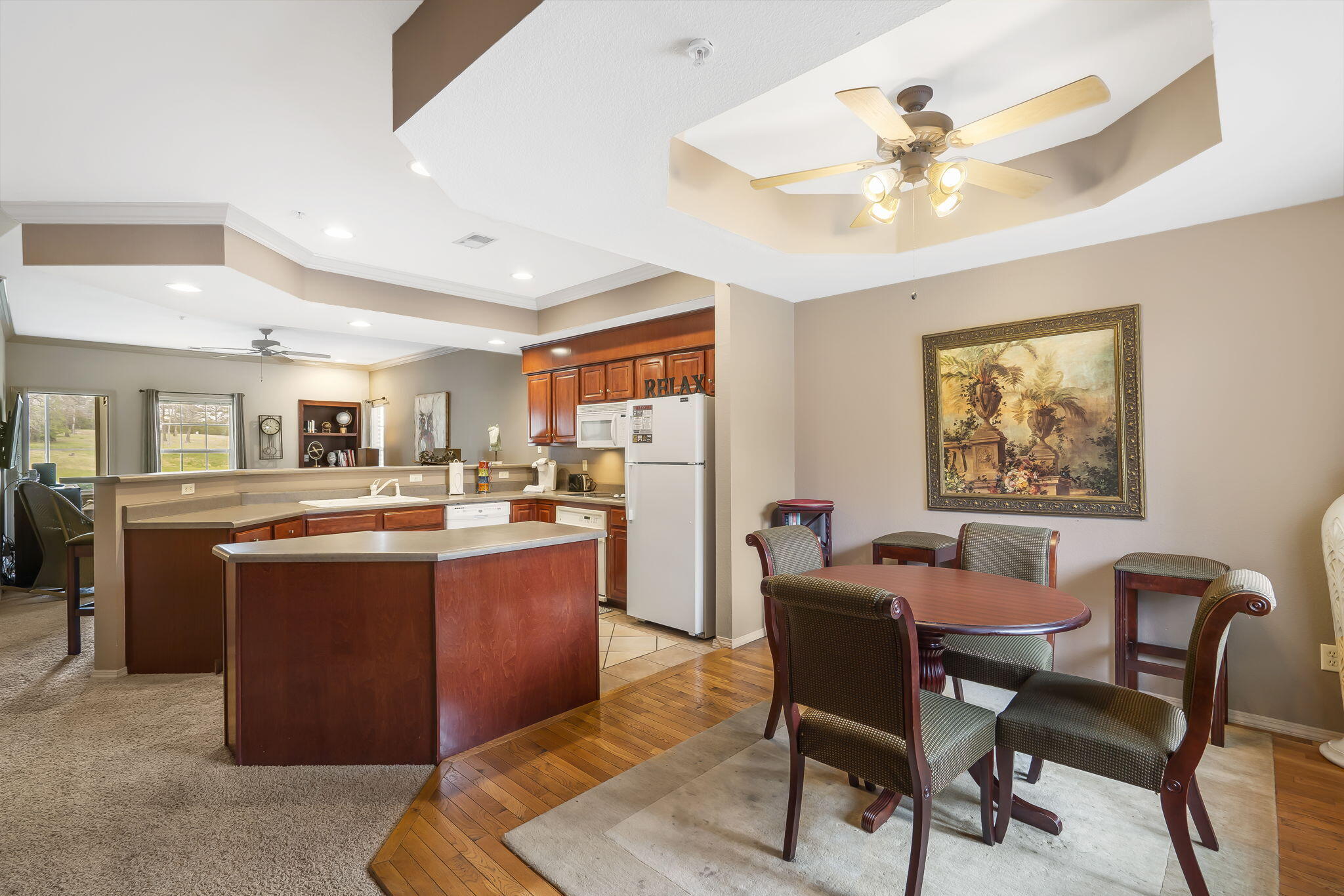 300 Glory Road Property Photo 3