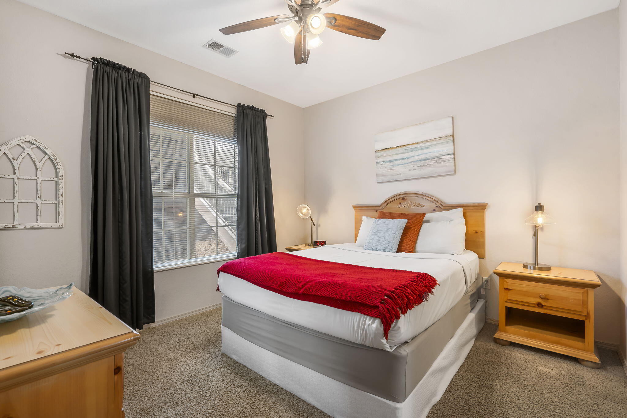 300 Glory Road Property Photo 17