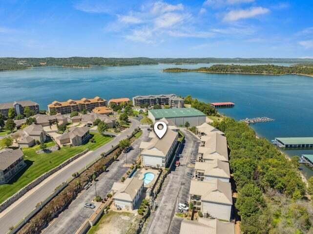 135 Upper Emerald Bay Circle Property Photo 3