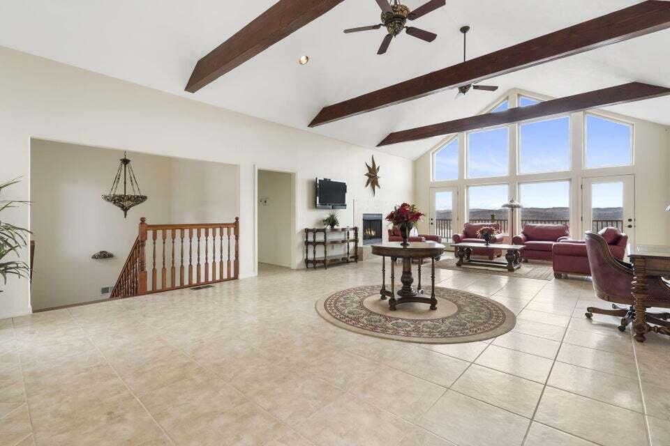 135 Upper Emerald Bay Circle Property Photo 42