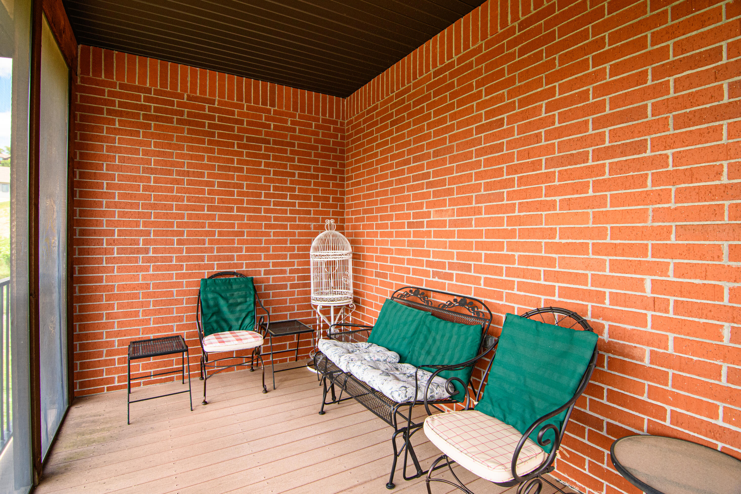125 Joseph Cove Drive Property Photo 10