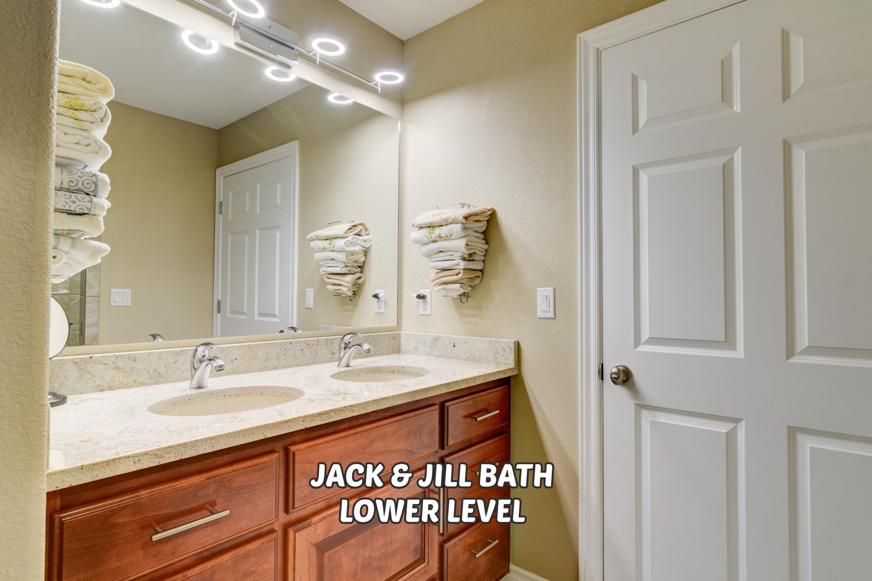 125 Joseph Cove Drive Property Photo 55