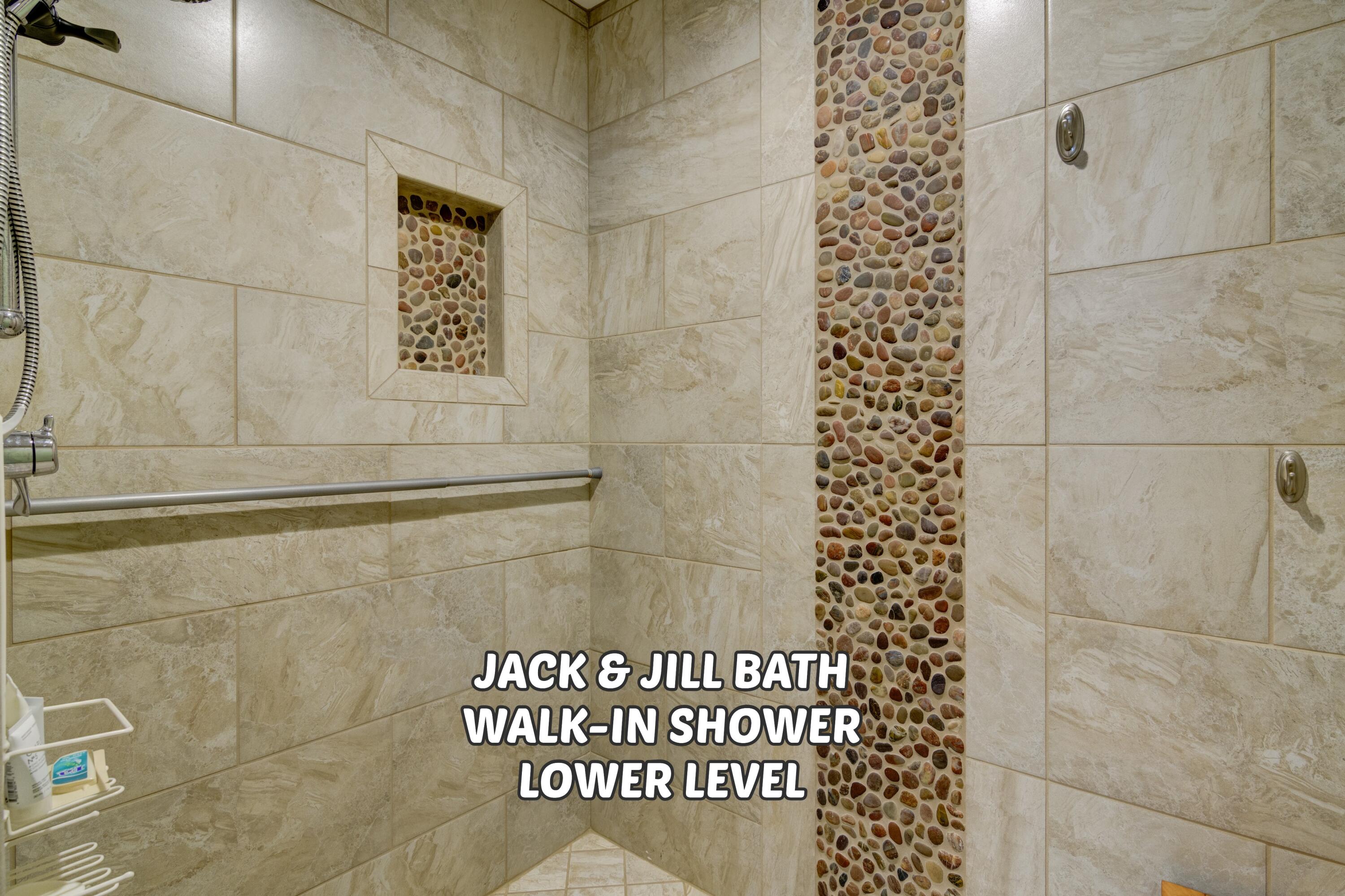 125 Joseph Cove Drive Property Photo 56