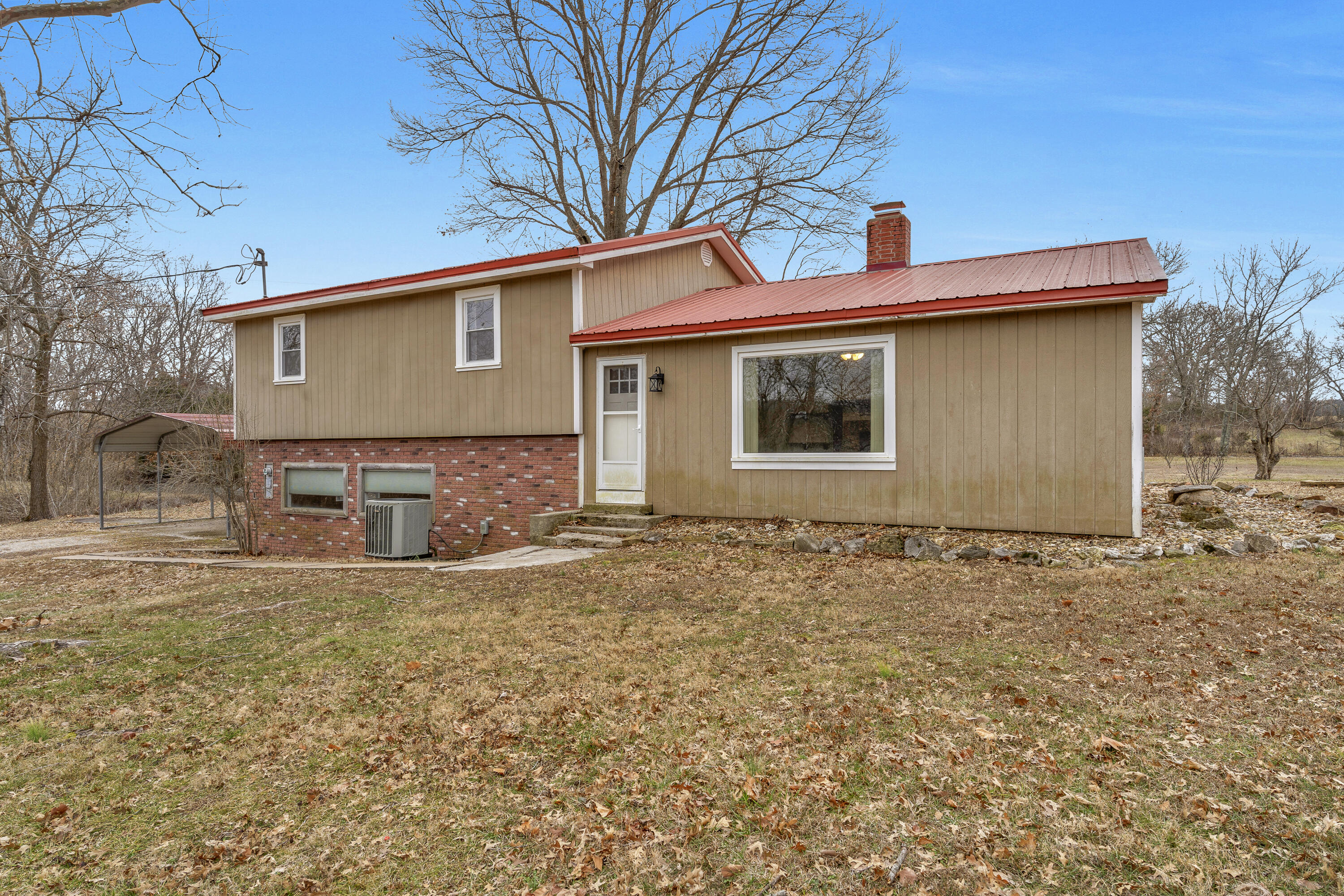 164 Riverbend Drive Property Photo 1