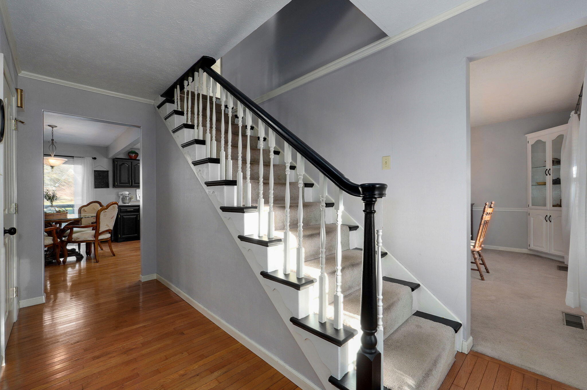 1352 Deer Lane Property Photo 11