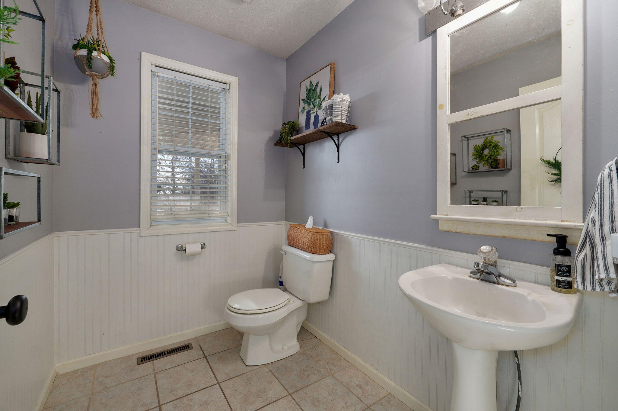 1352 Deer Lane Property Photo 38