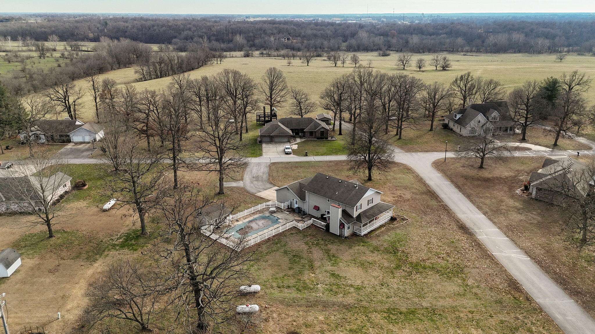 1352 Deer Lane Property Photo 44