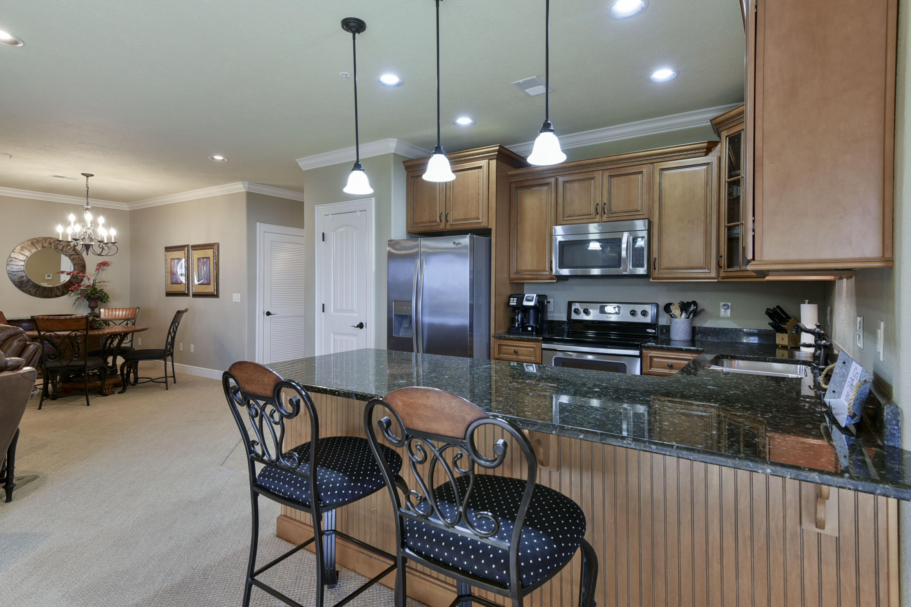 130 Royal Vista Drive Unit 605 Property Photo 8
