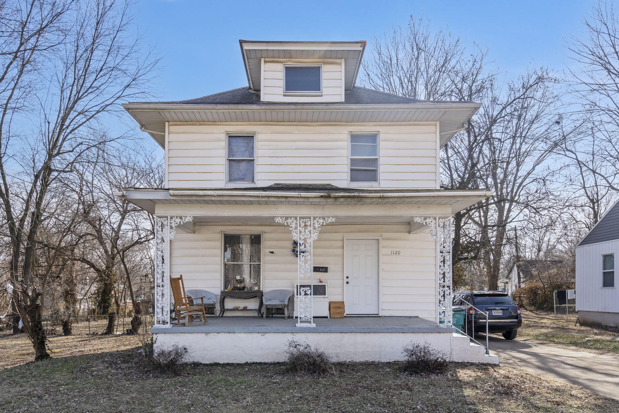 1120 West Hamilton Street Property Photo