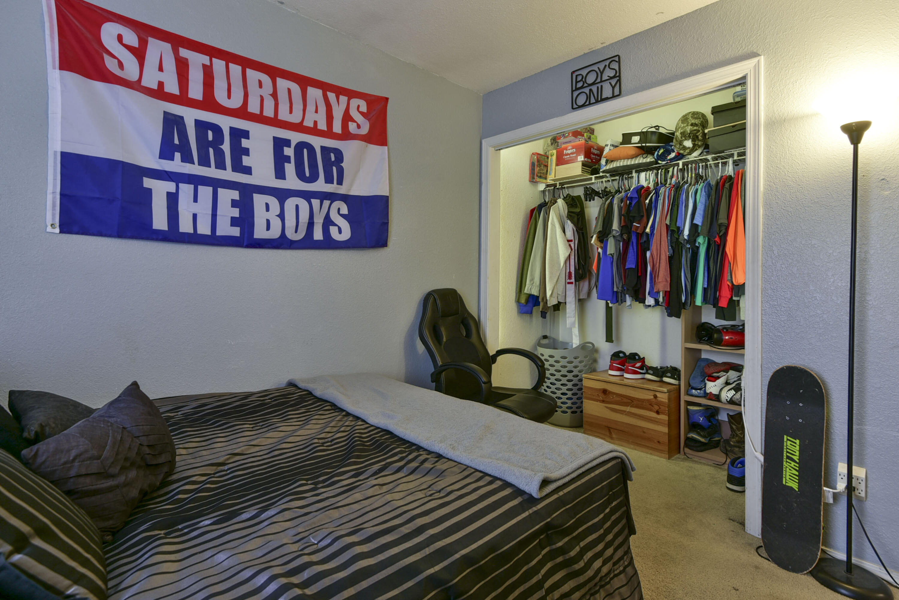 215 Eric Drive Property Photo 15