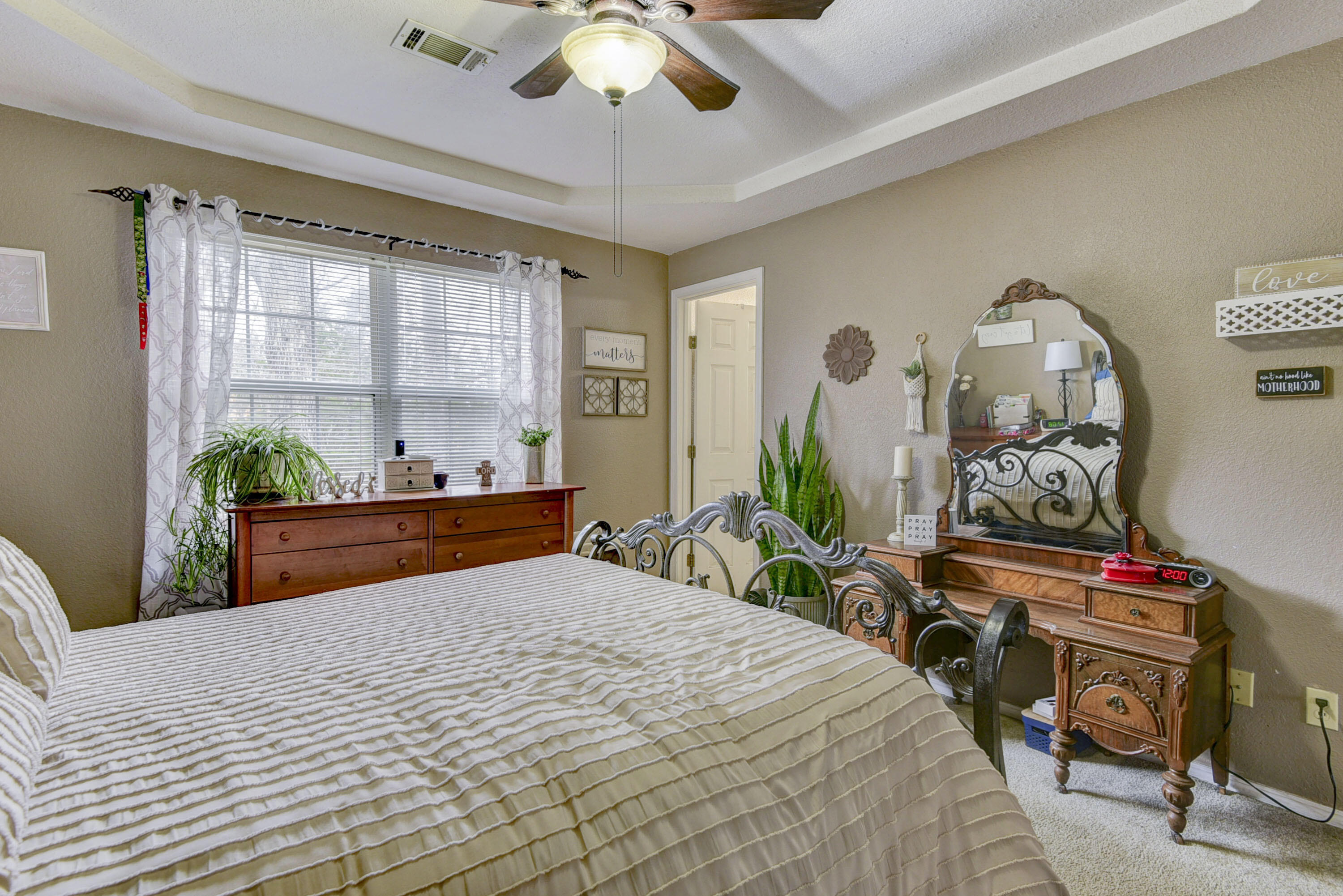 215 Eric Drive Property Photo 18