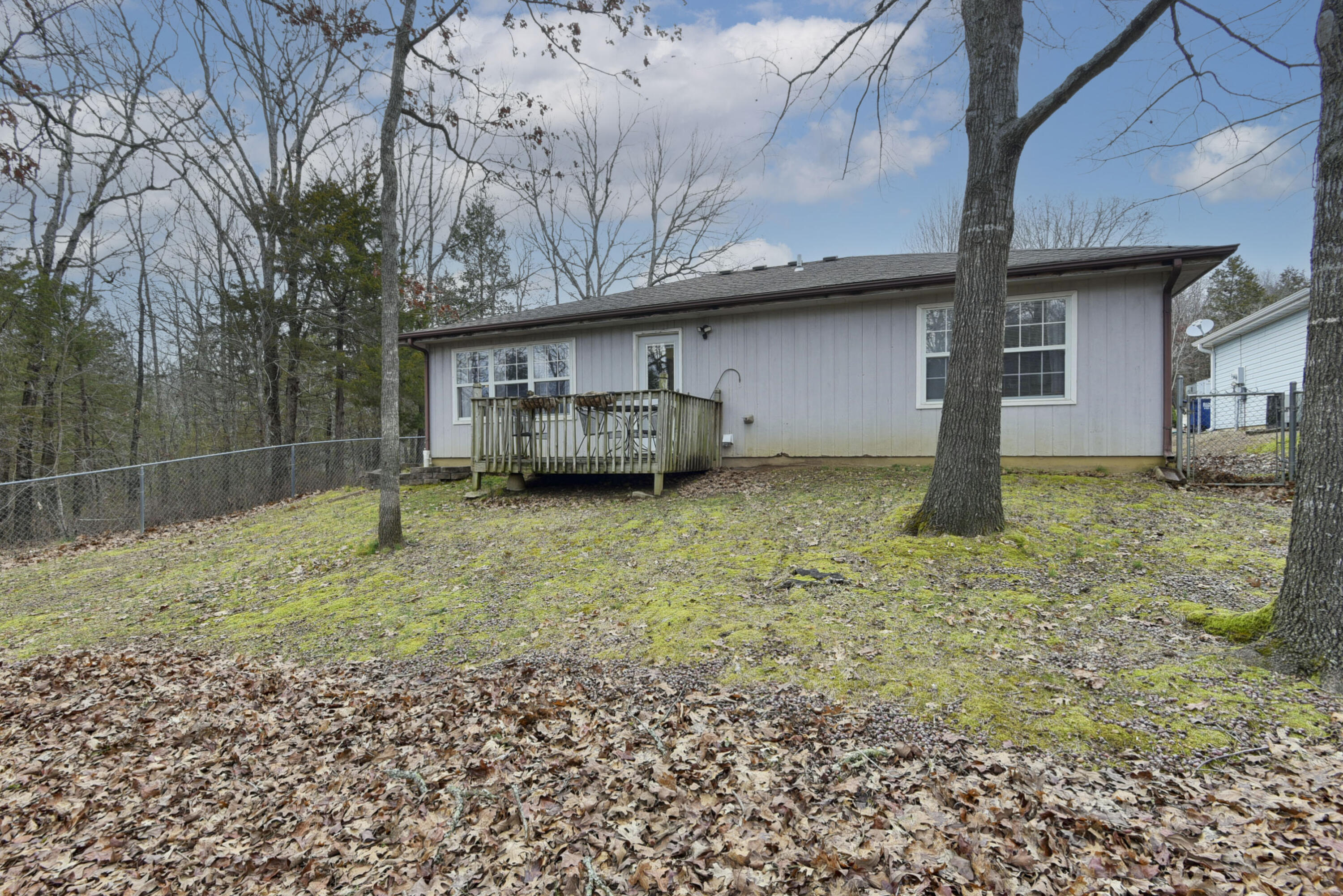 215 Eric Drive Property Photo 24