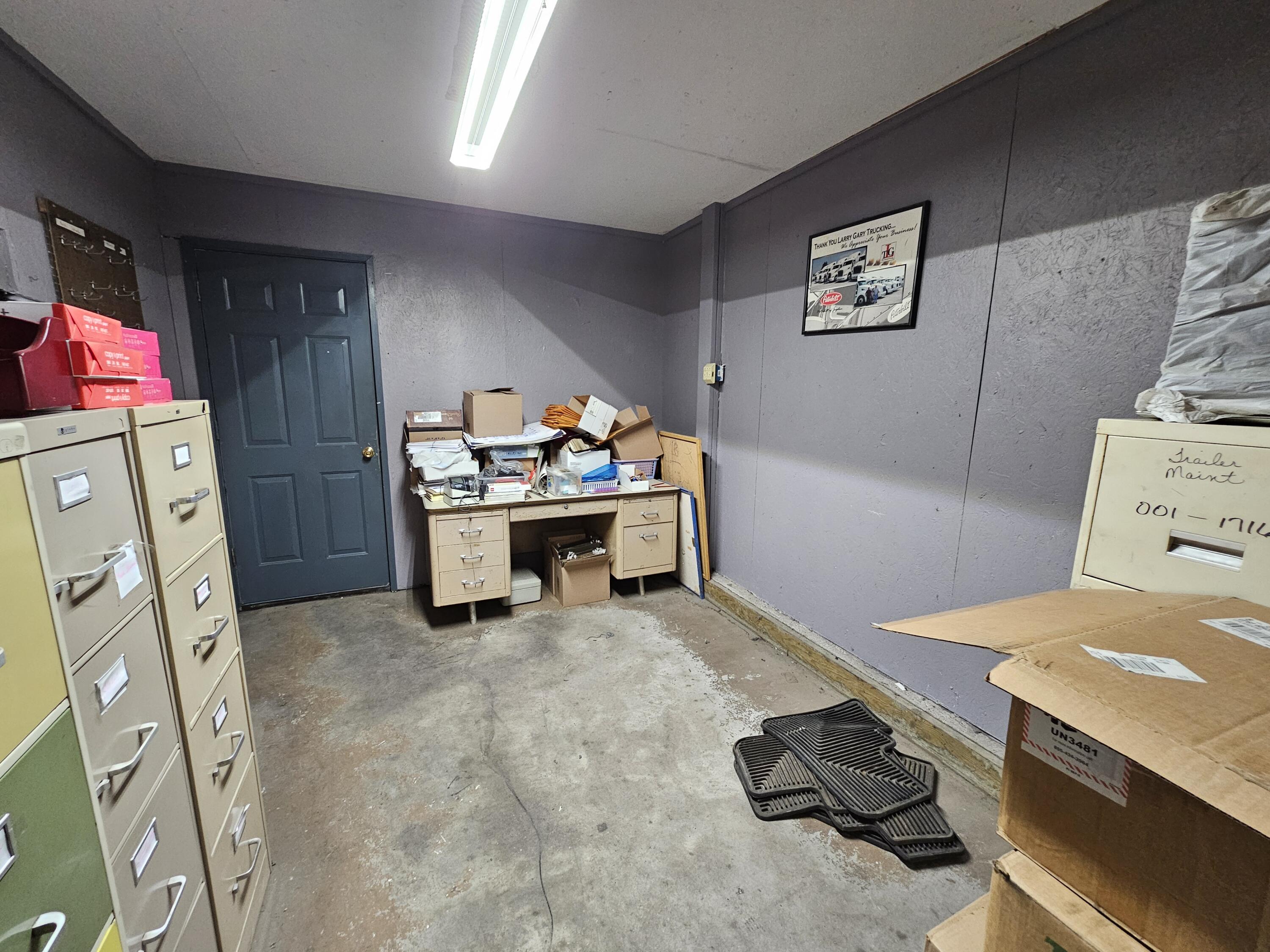 000 Iris Road Property Photo 20