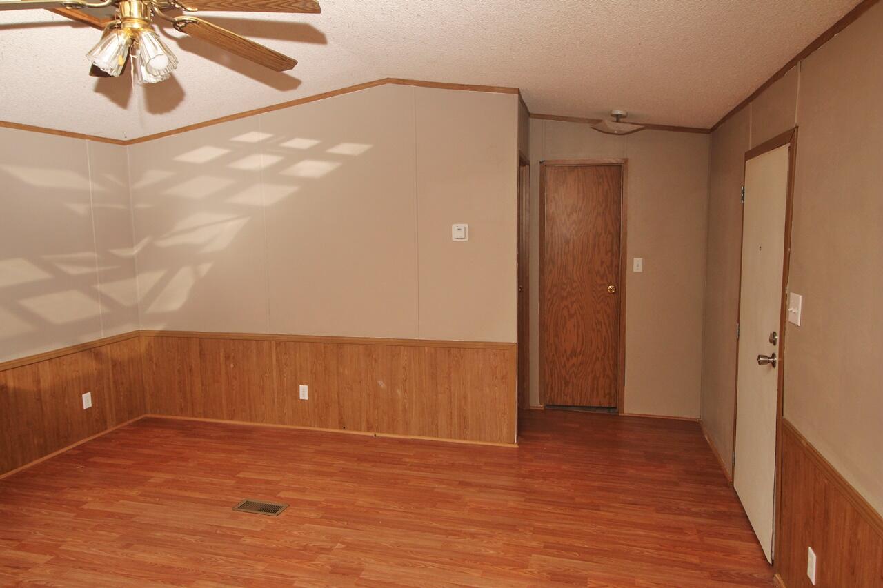 5074 County Road 4690 Property Photo 3