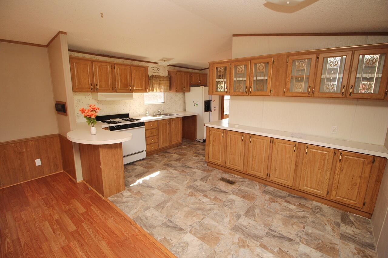 5074 County Road 4690 Property Photo 4