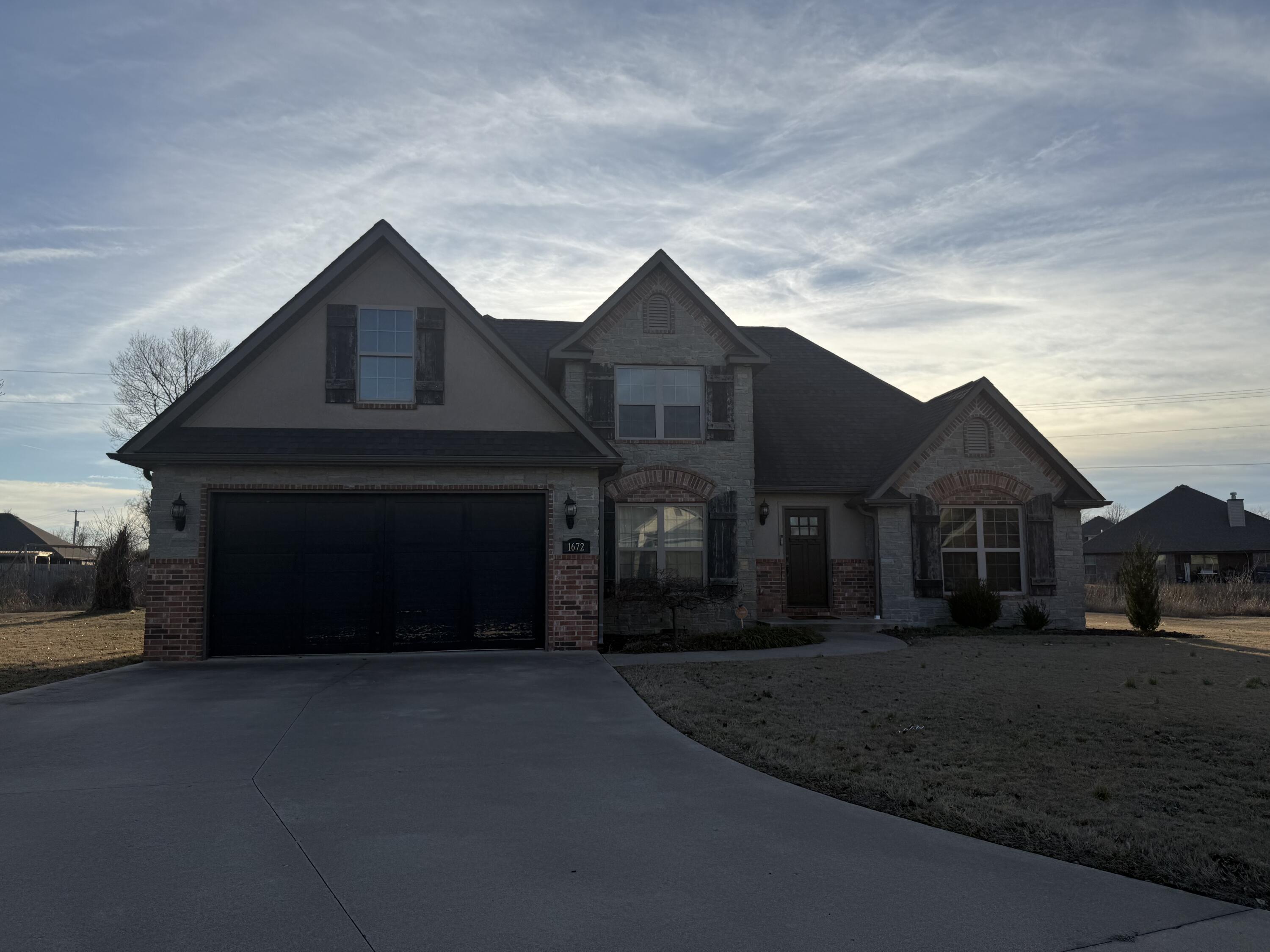 1672 Kohl Court Court Property Photo 3