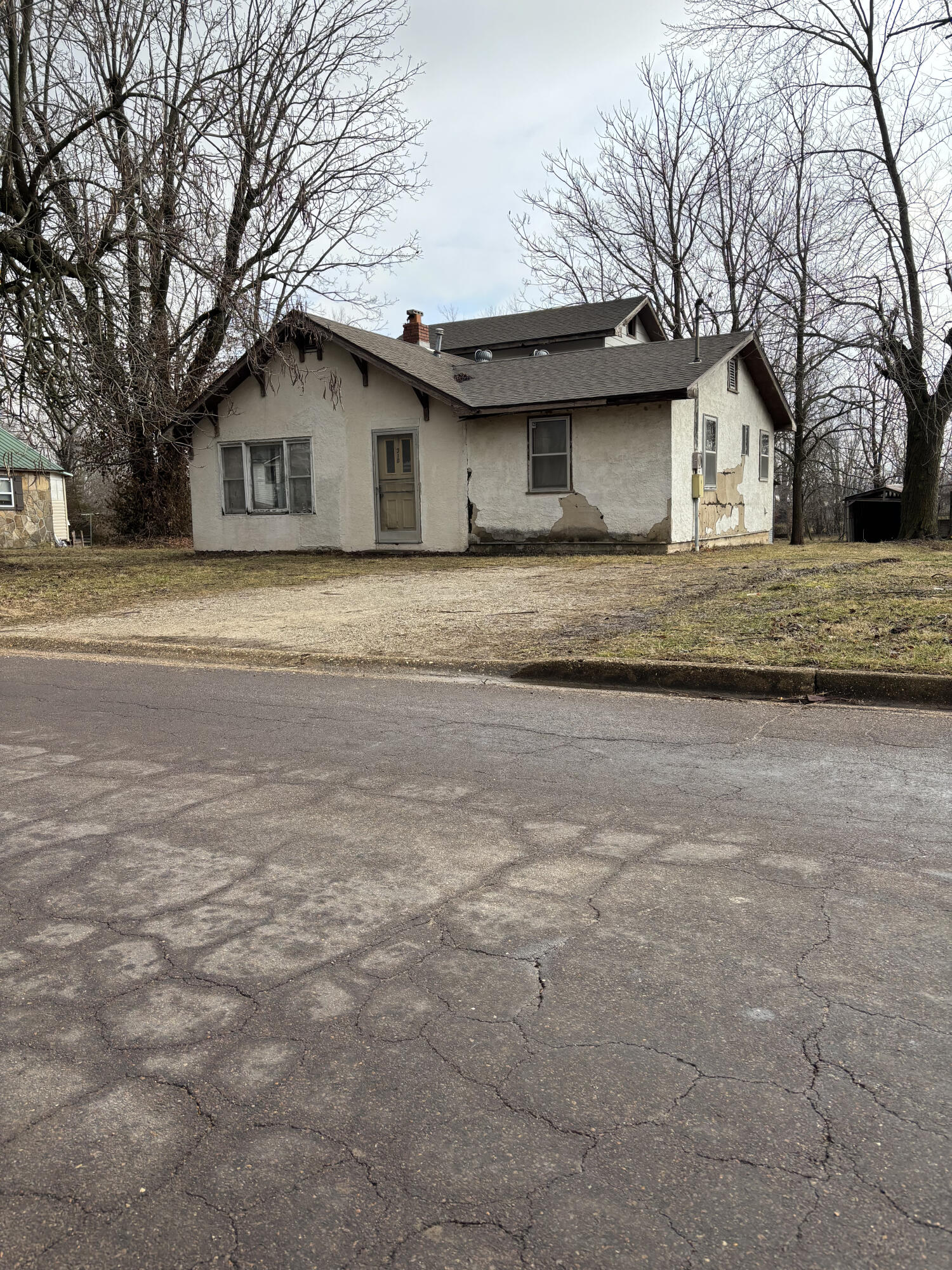 310 South High Street Property Photo 3