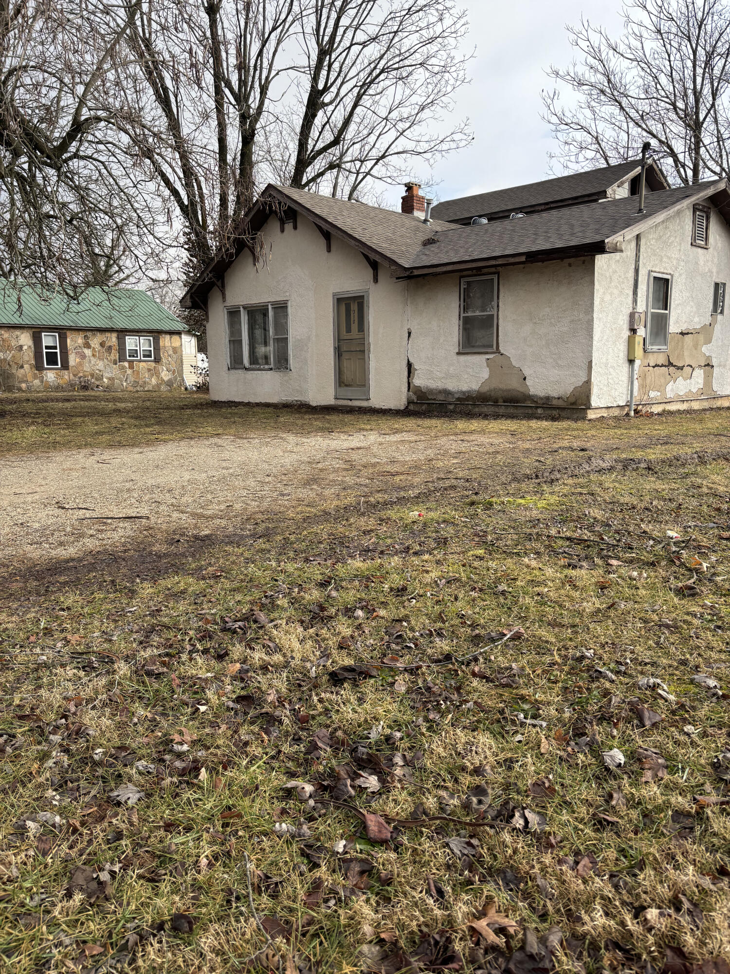 310 South High Street Property Photo 4