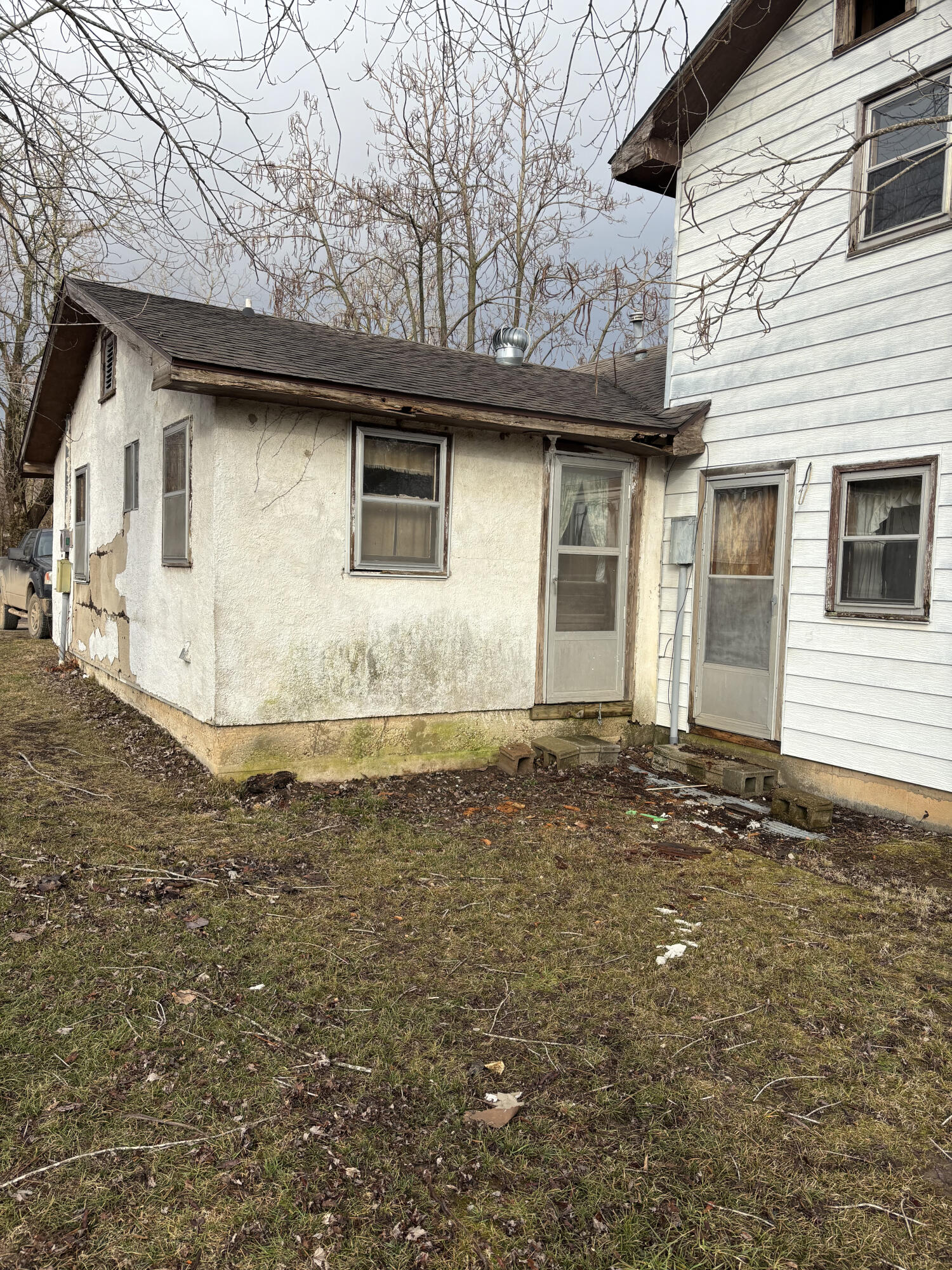 310 South High Street Property Photo 5
