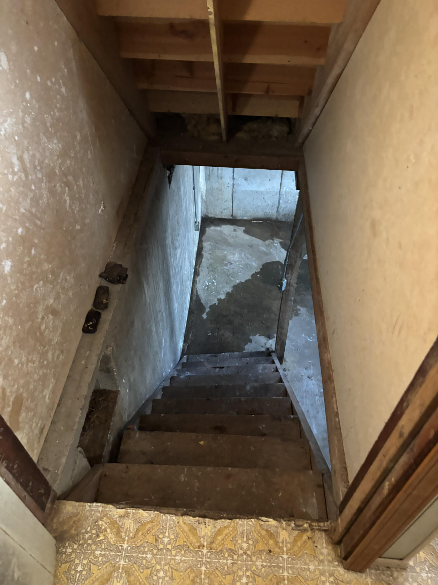 310 South High Street Property Photo 22