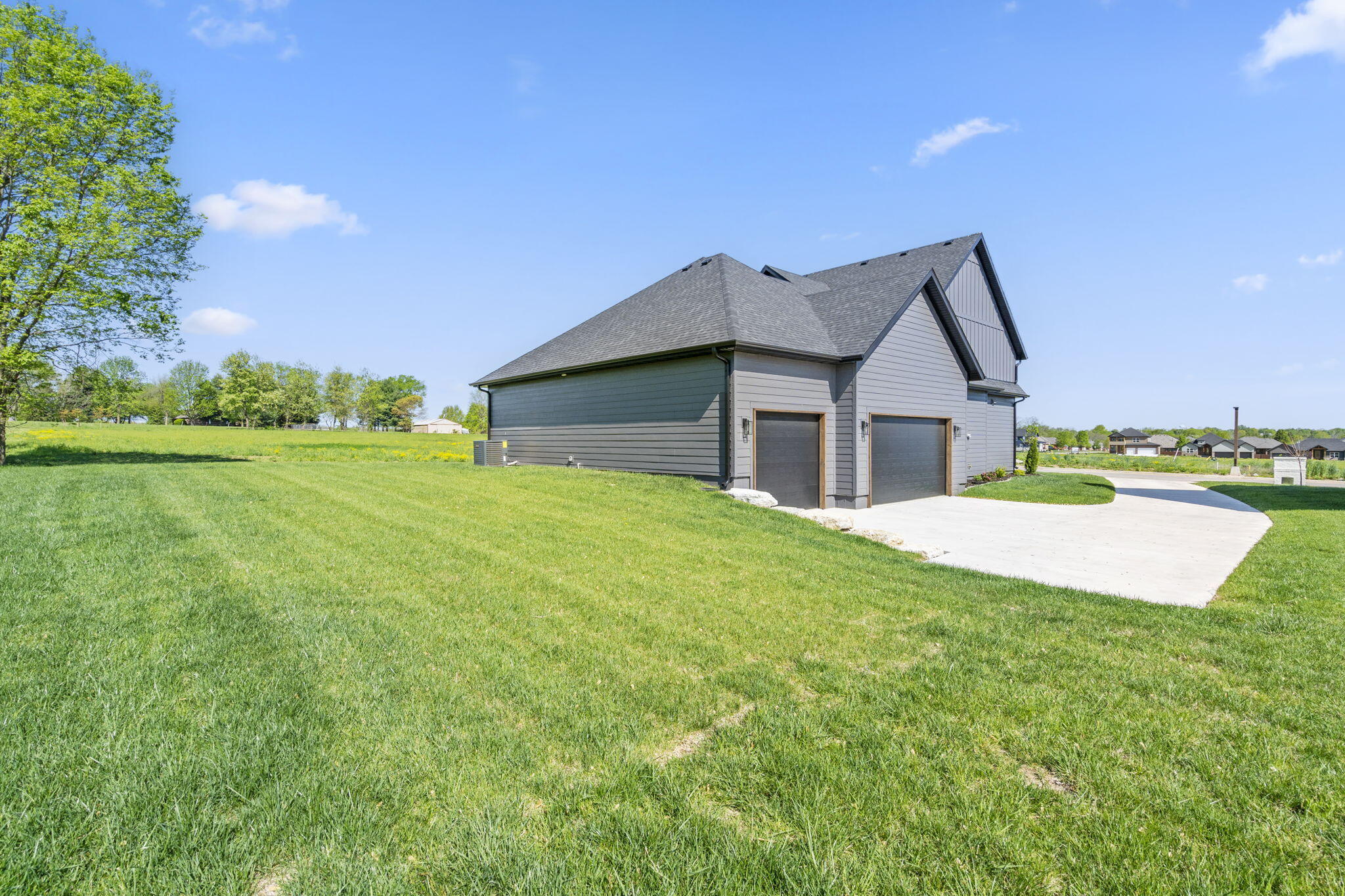 902 East Valley Trail Drive Property Photo 40