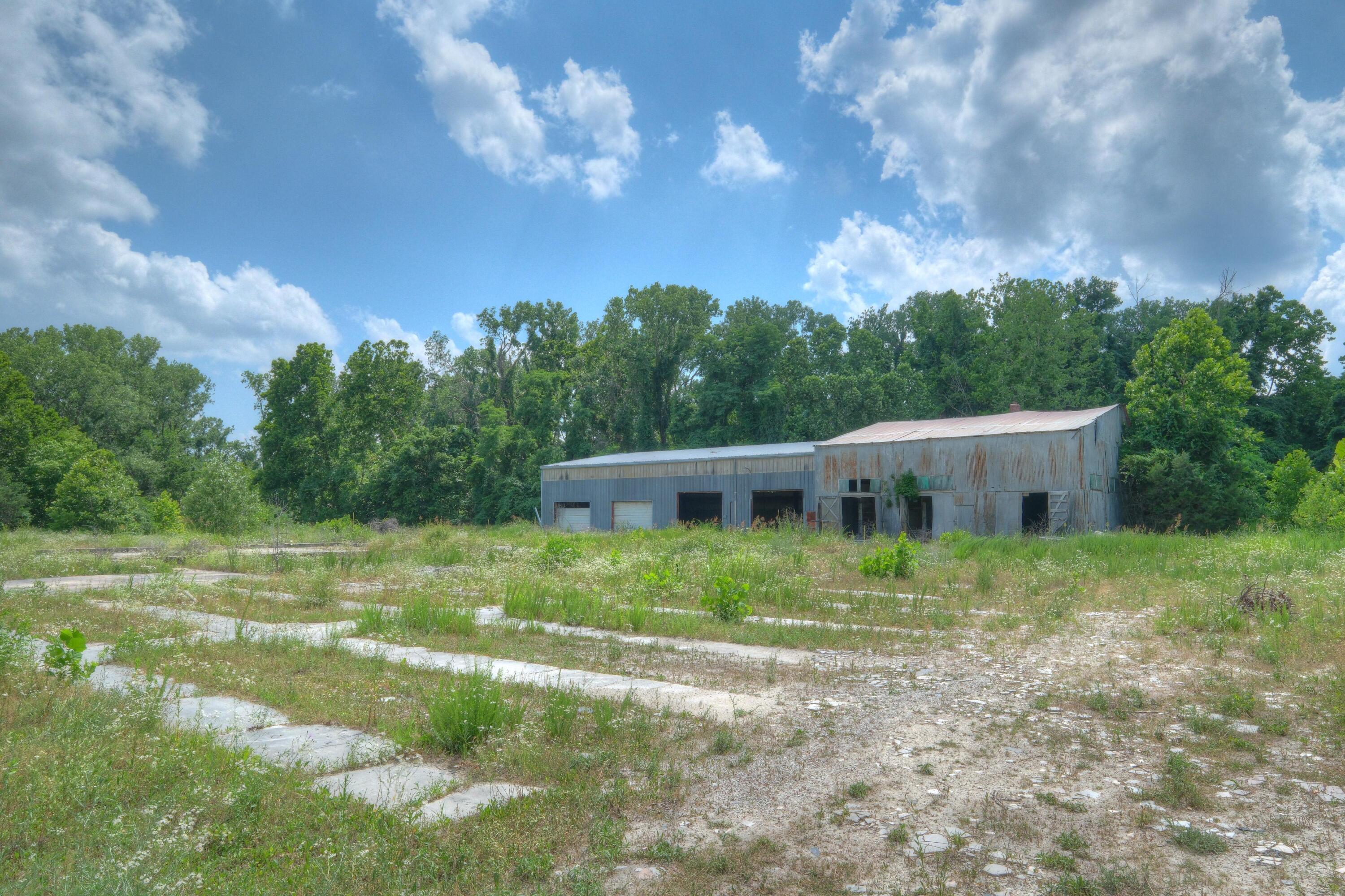 899 North Francis Street Property Photo 16