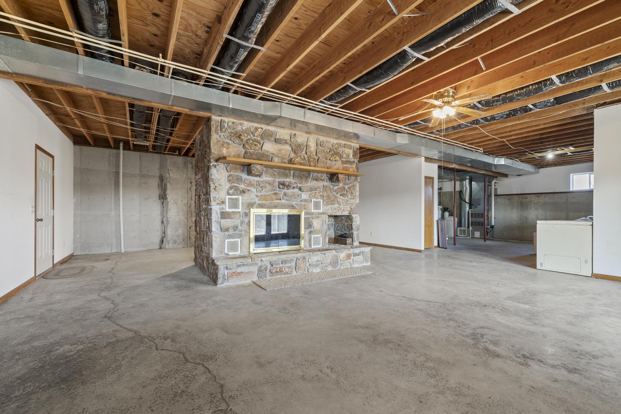 24816 Co Property Photo 33