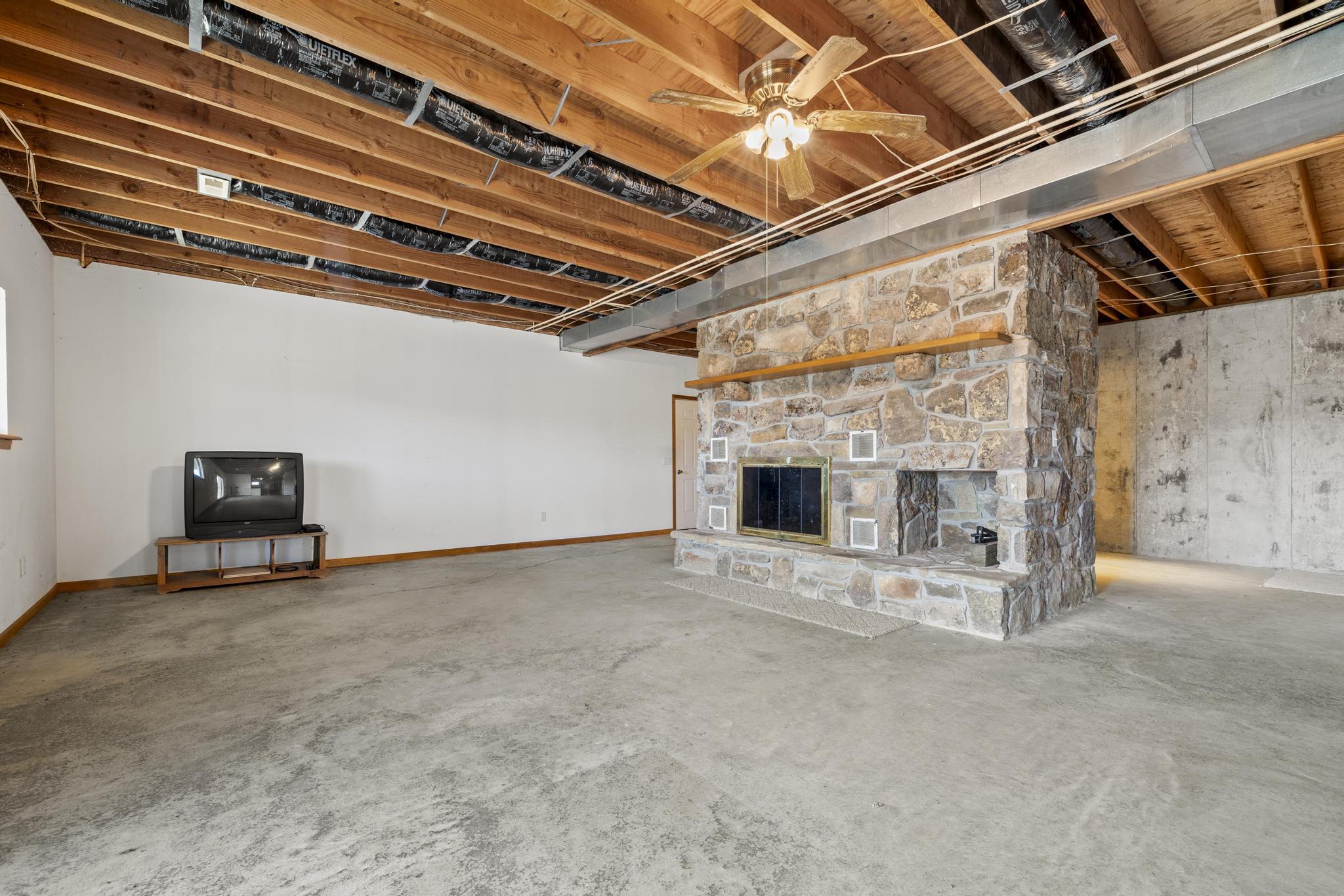 24816 Co Property Photo 34
