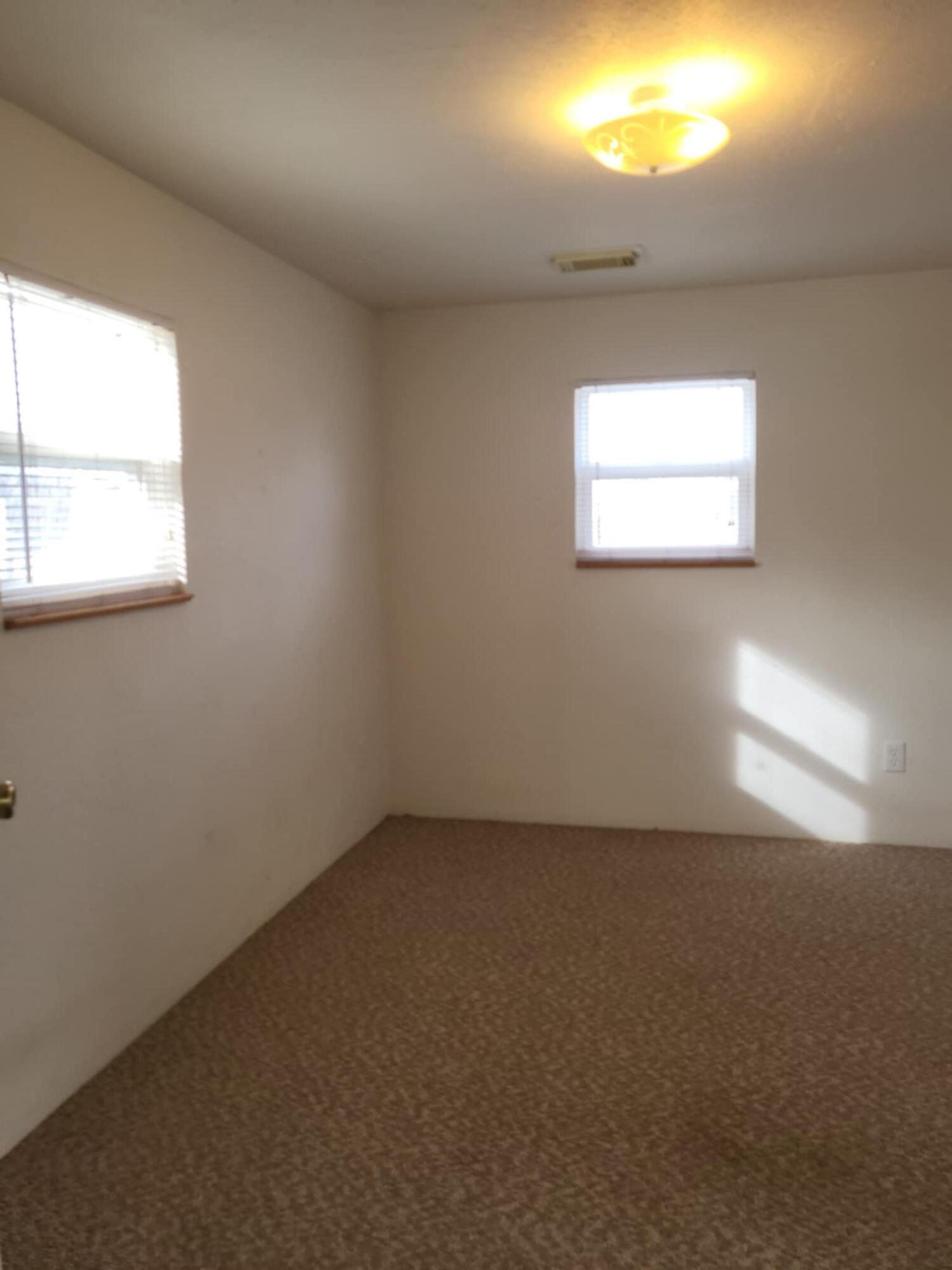 406 North Highway 39 Property Photo 15