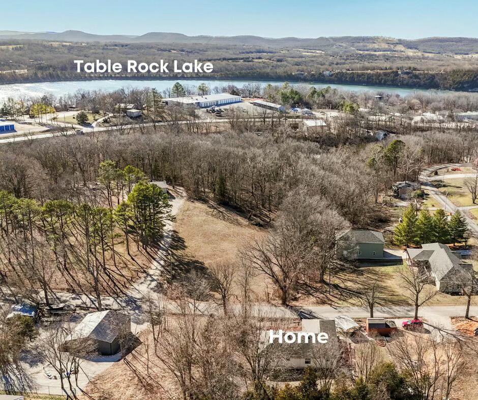 21992 Knob Hill Lane Property Photo 13