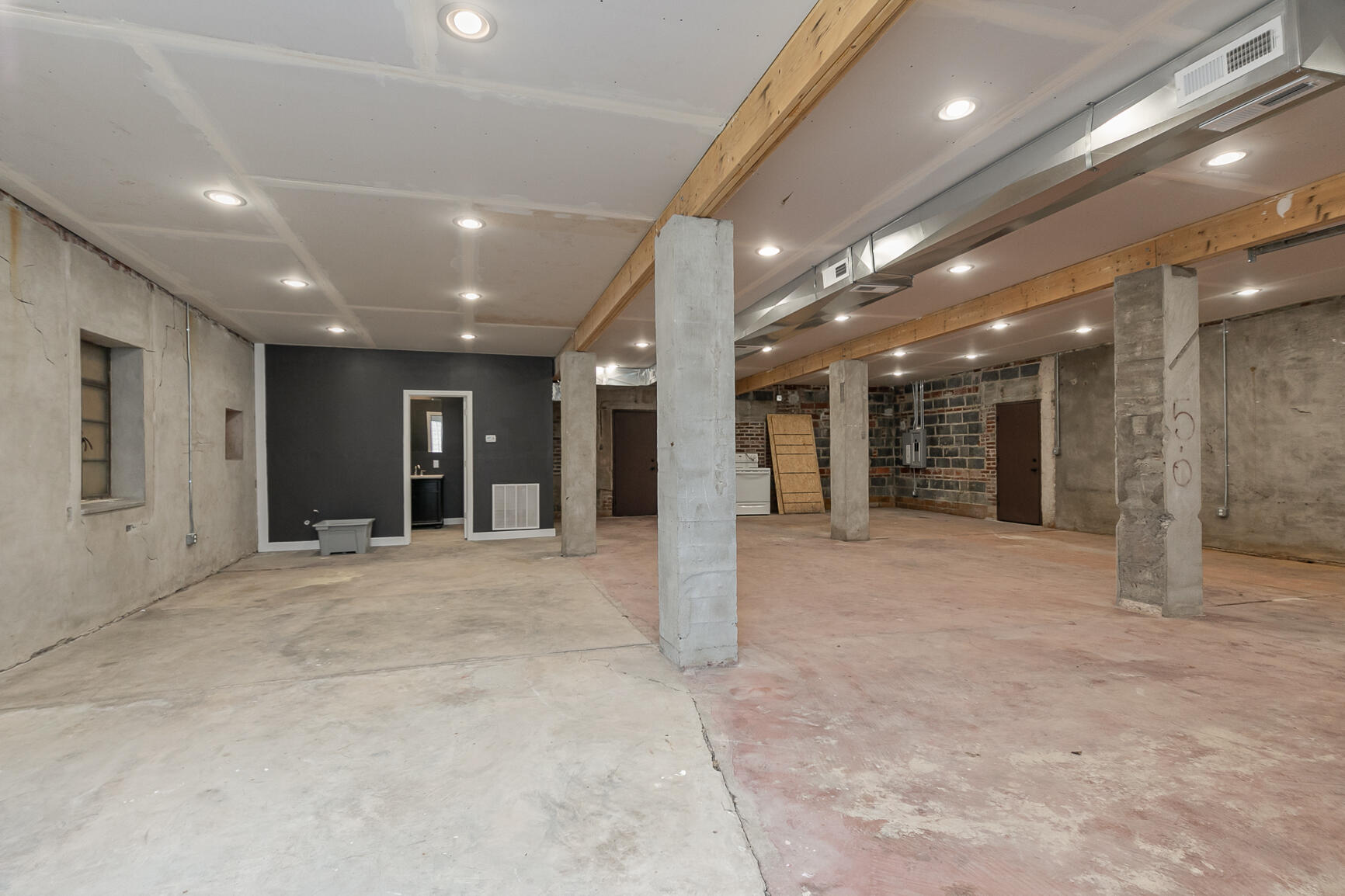 1302 East Blaine Street Property Photo 7