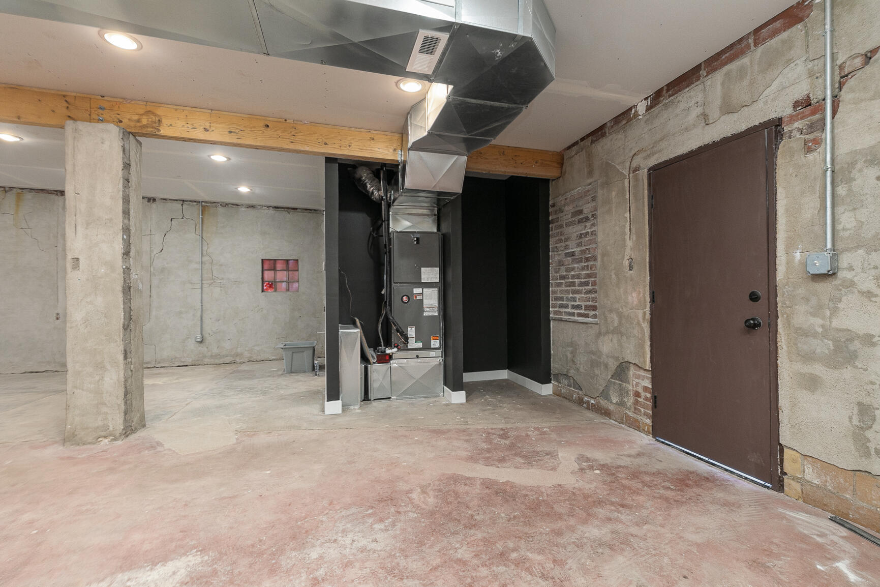 1302 East Blaine Street Property Photo 10