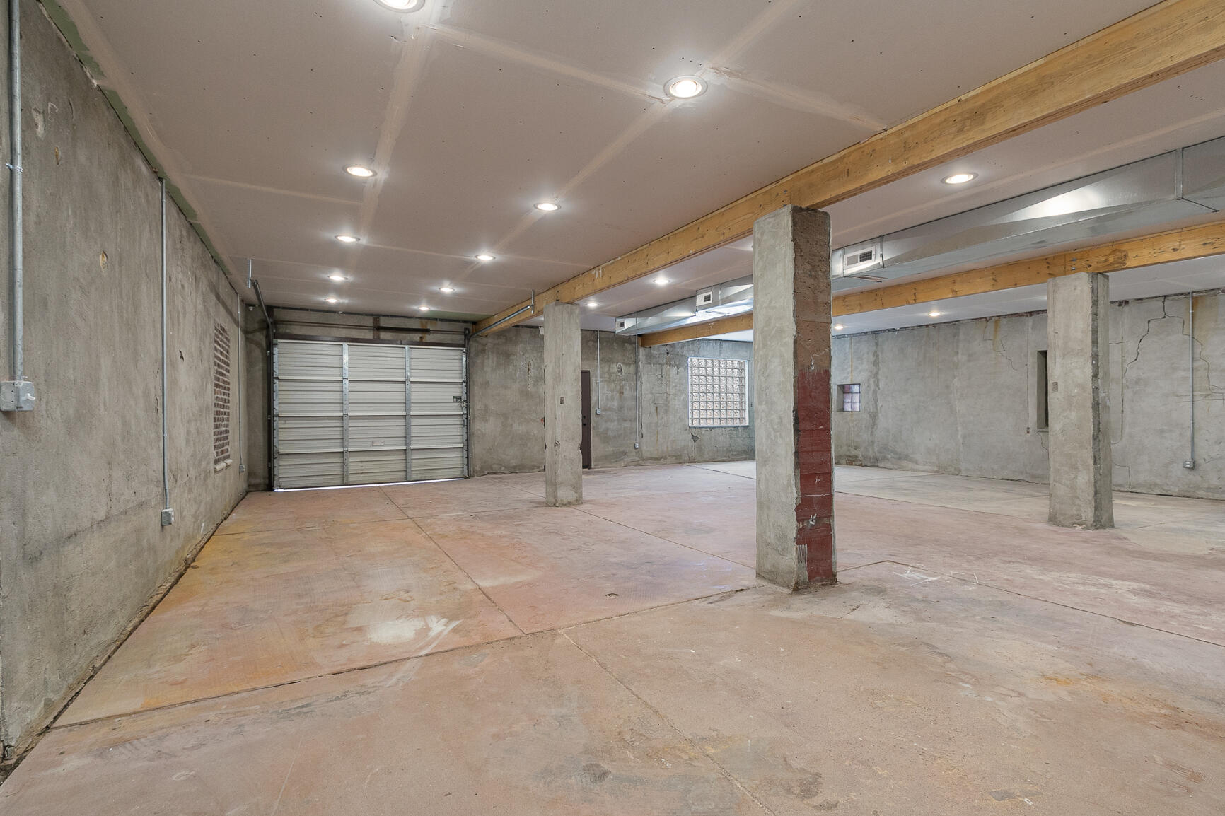 1302 East Blaine Street Property Photo 11
