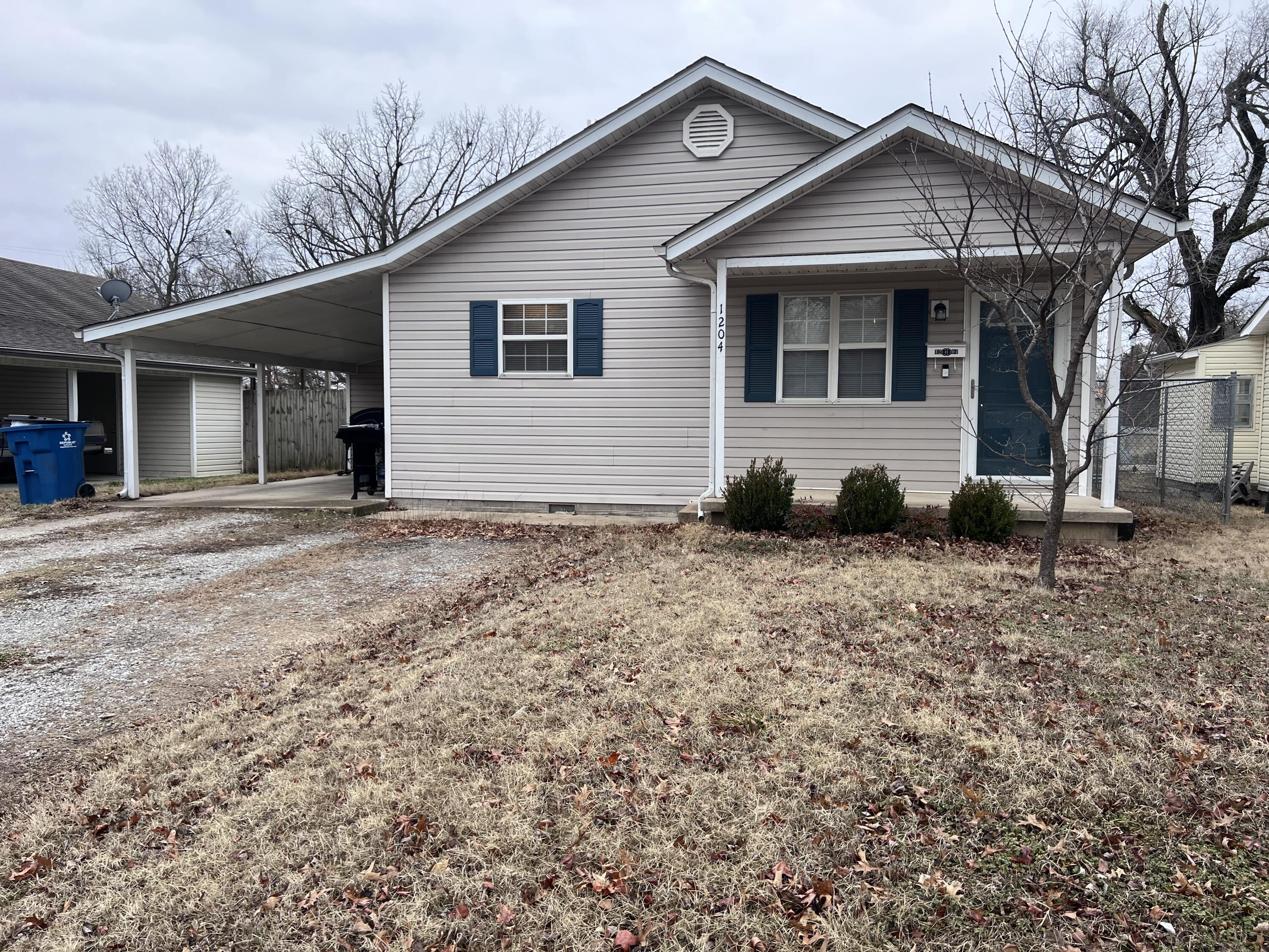 1204 South Michigan Avenue Property Photo 1