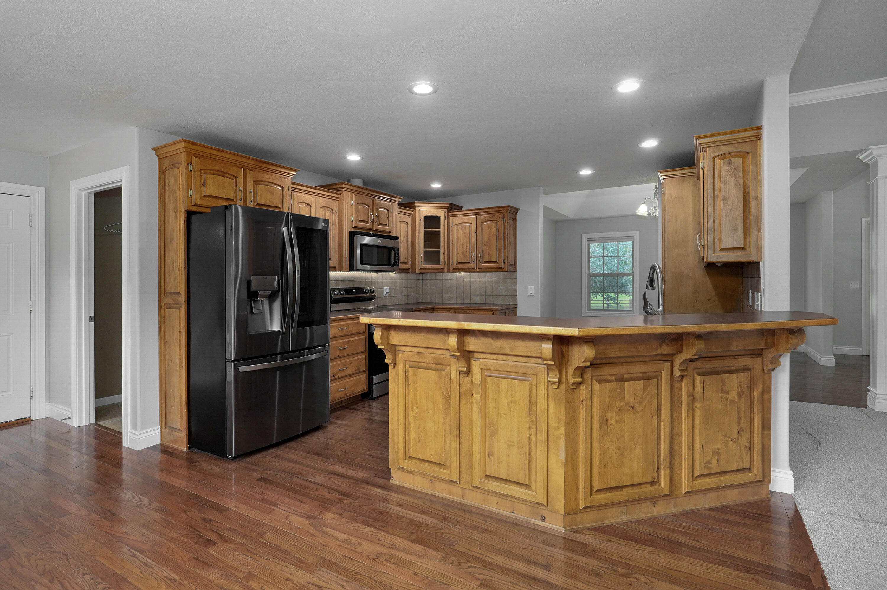 3488 White Oak Road Property Photo 10
