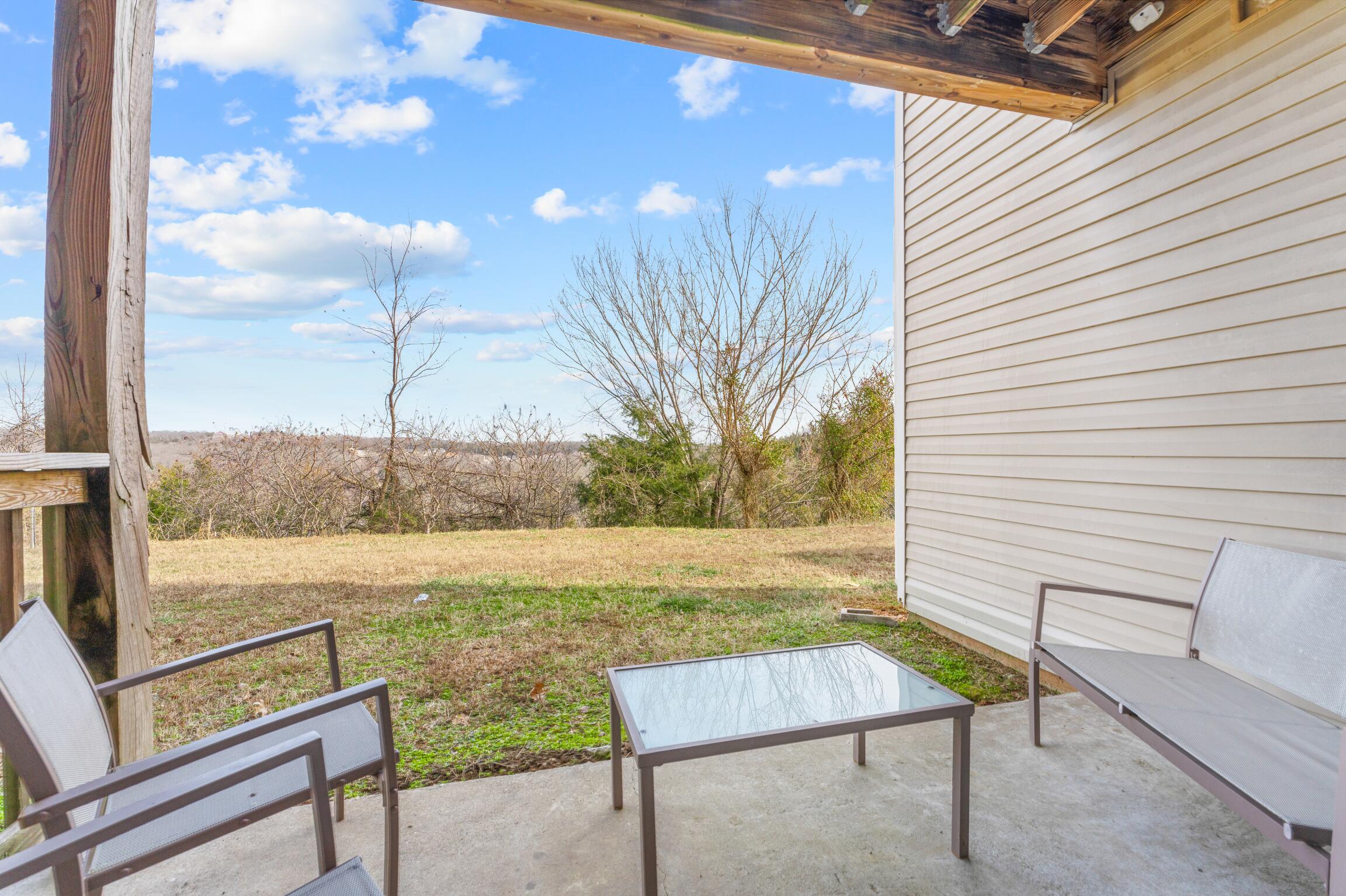 2911 Vineyards Parkway Property Photo 15