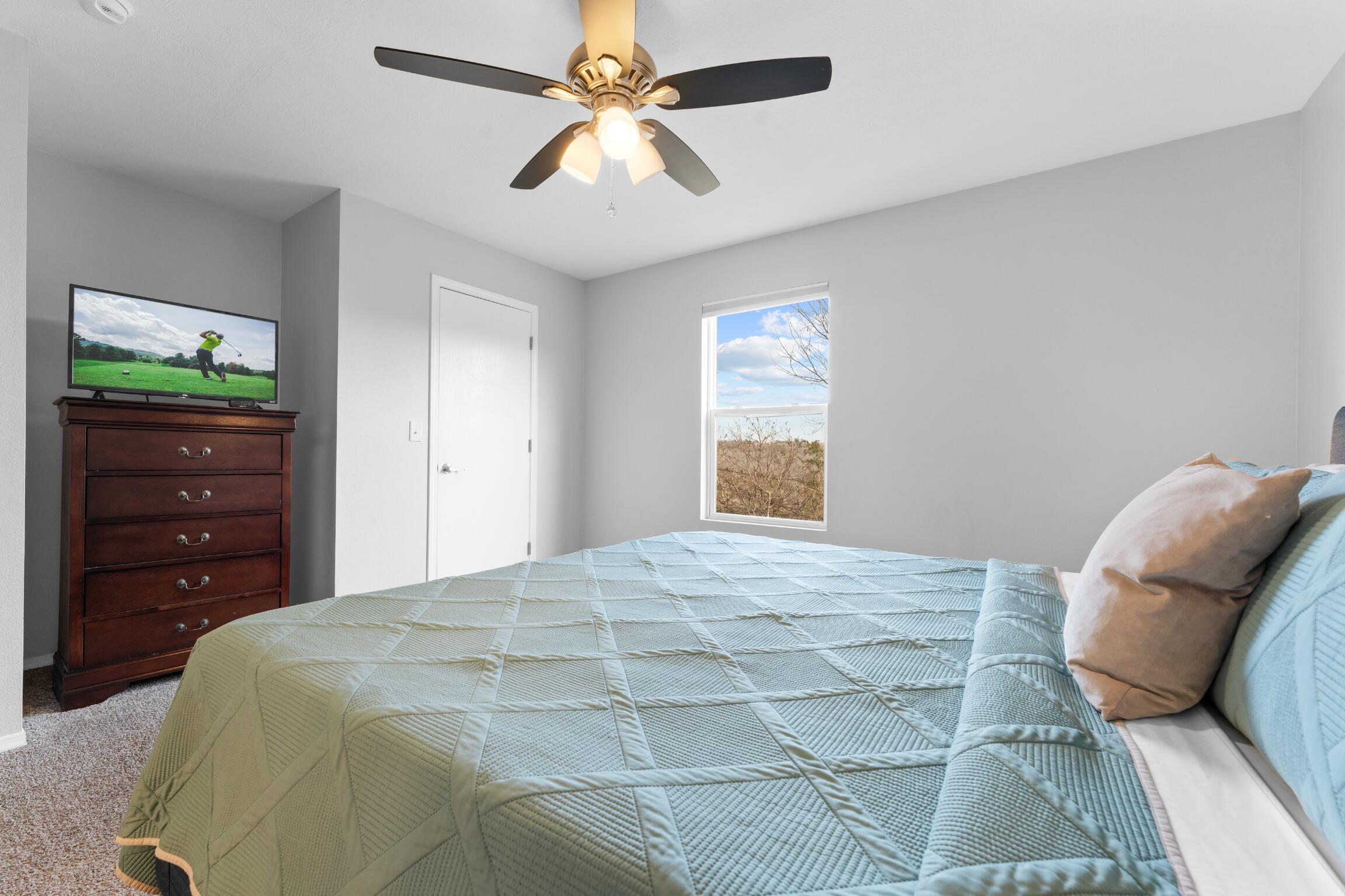 2911 Vineyards Parkway Property Photo 19