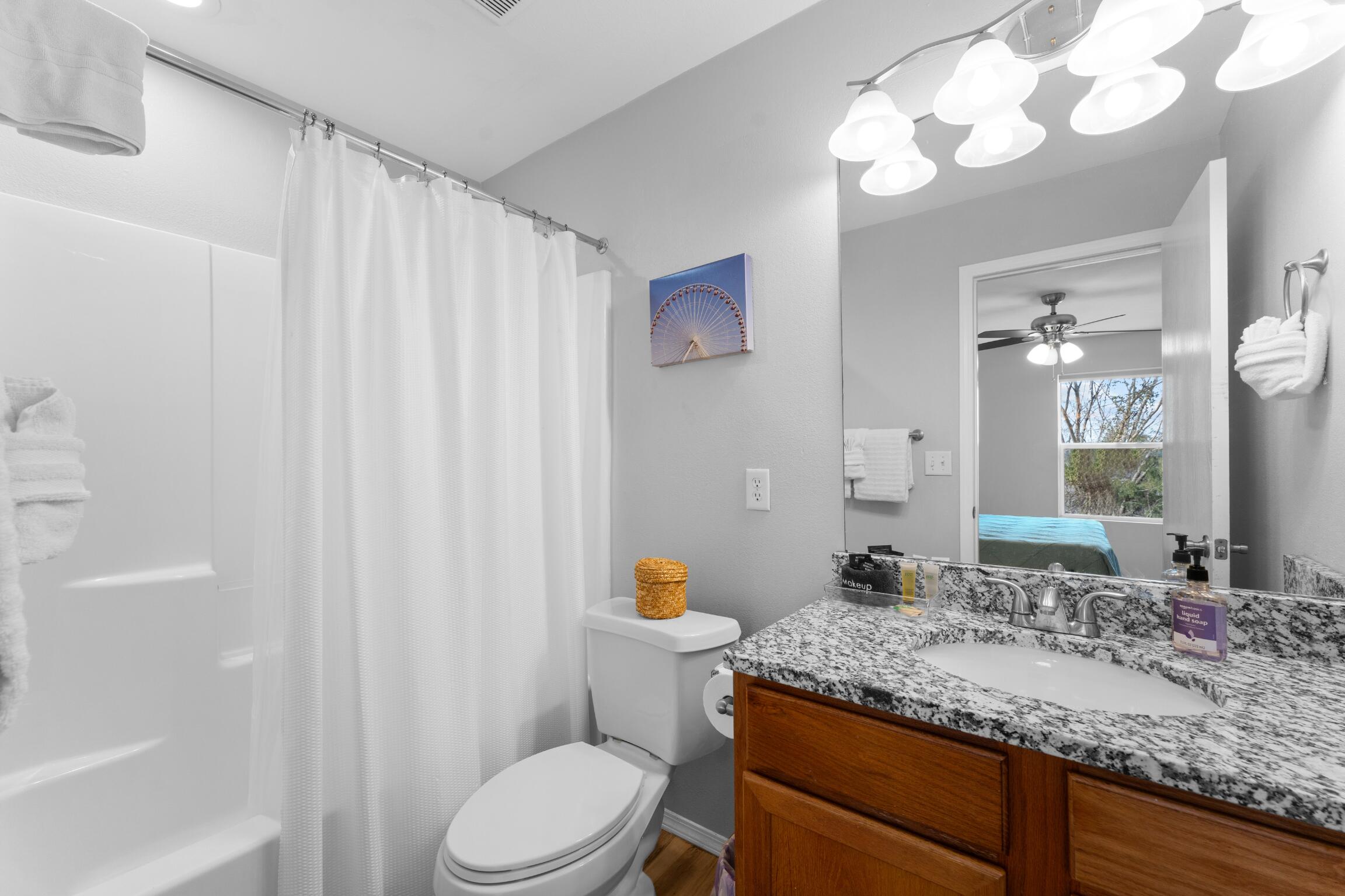 2911 Vineyards Parkway Property Photo 20