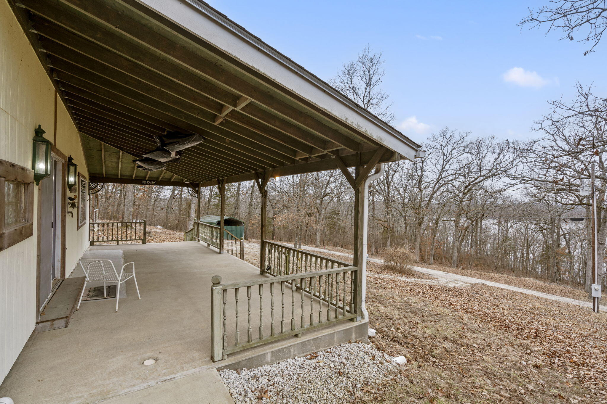 24329 Beach Road Property Photo 6