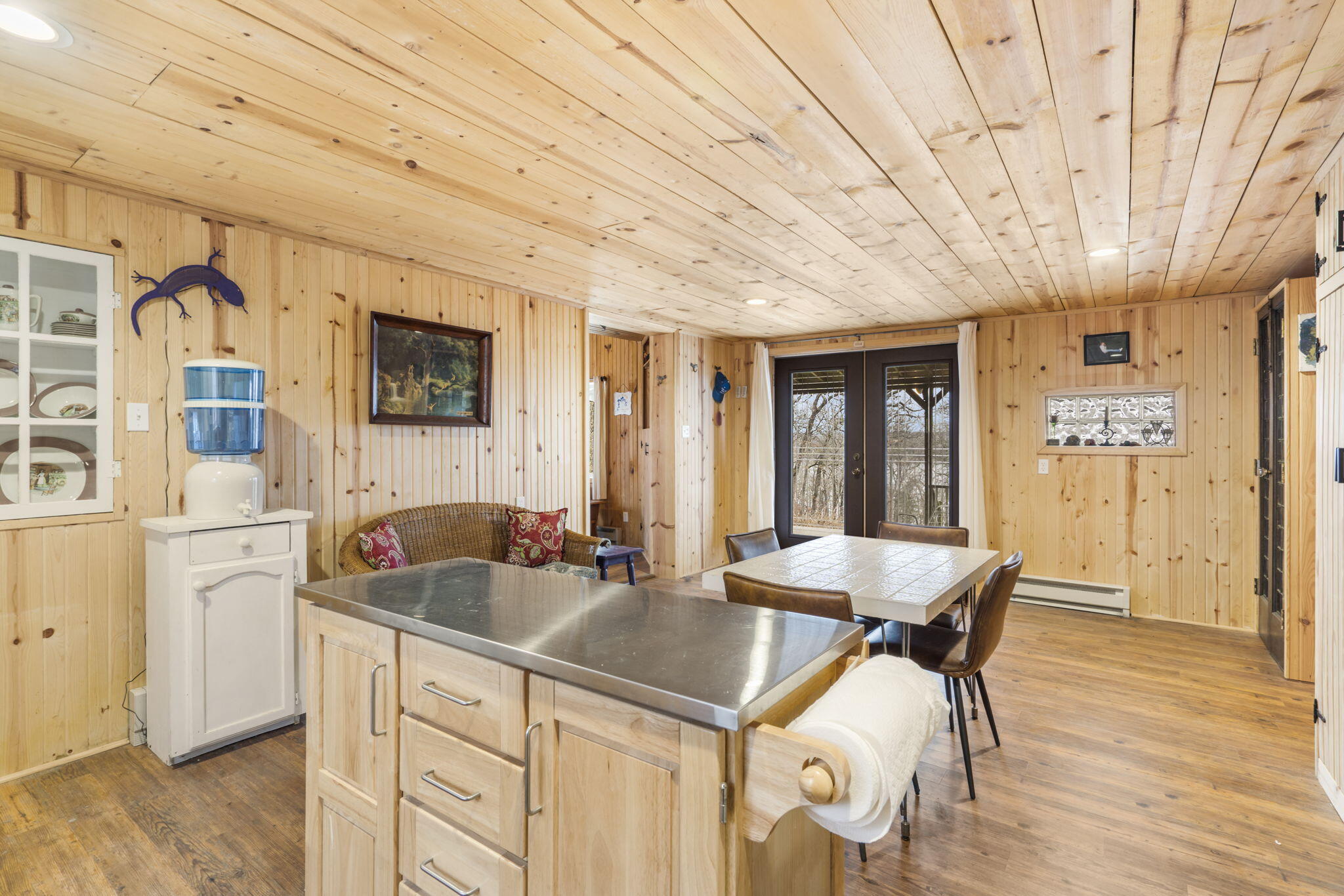 24329 Beach Road Property Photo 11