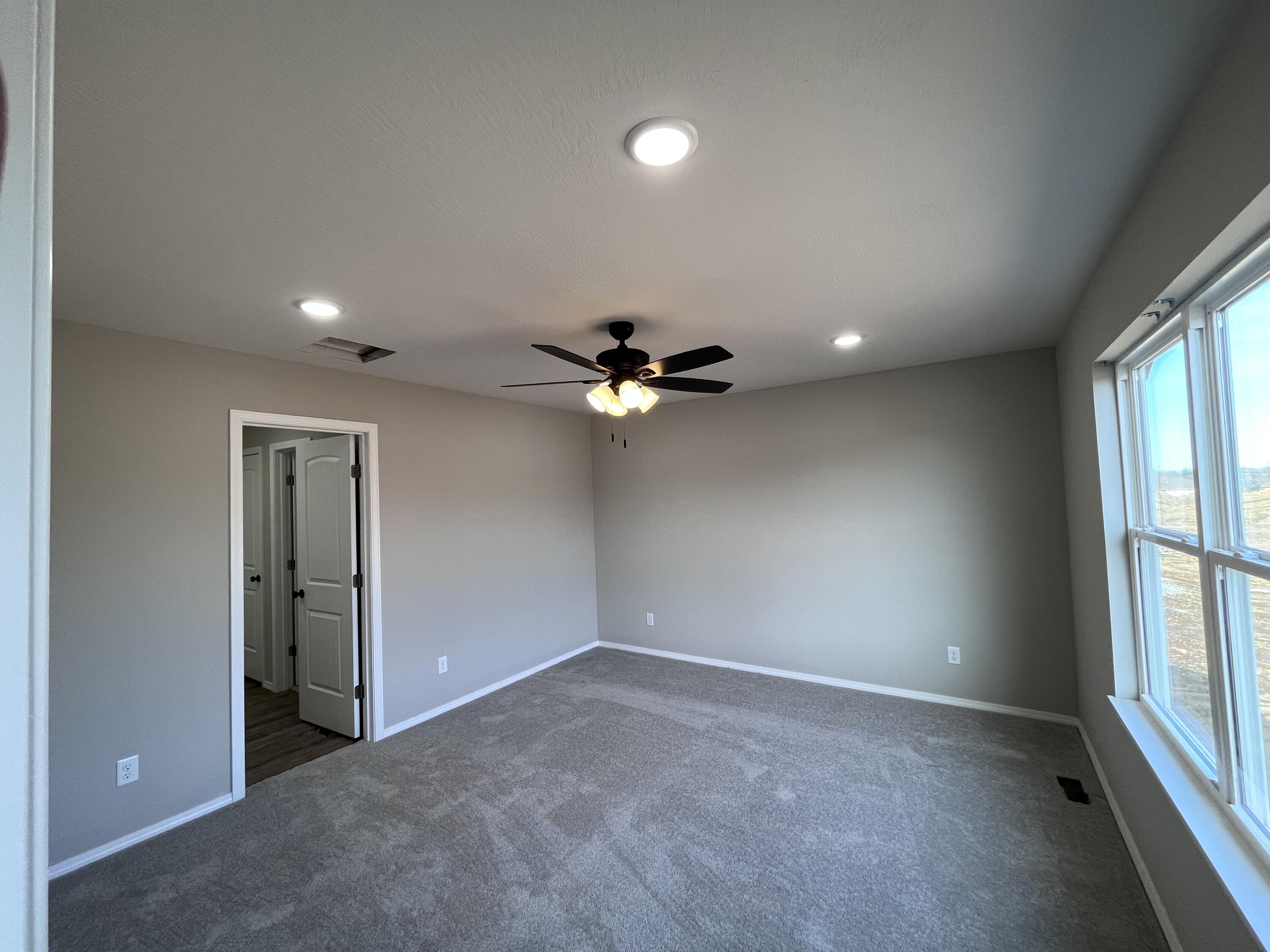 2111 North 25th Street Property Photo 5