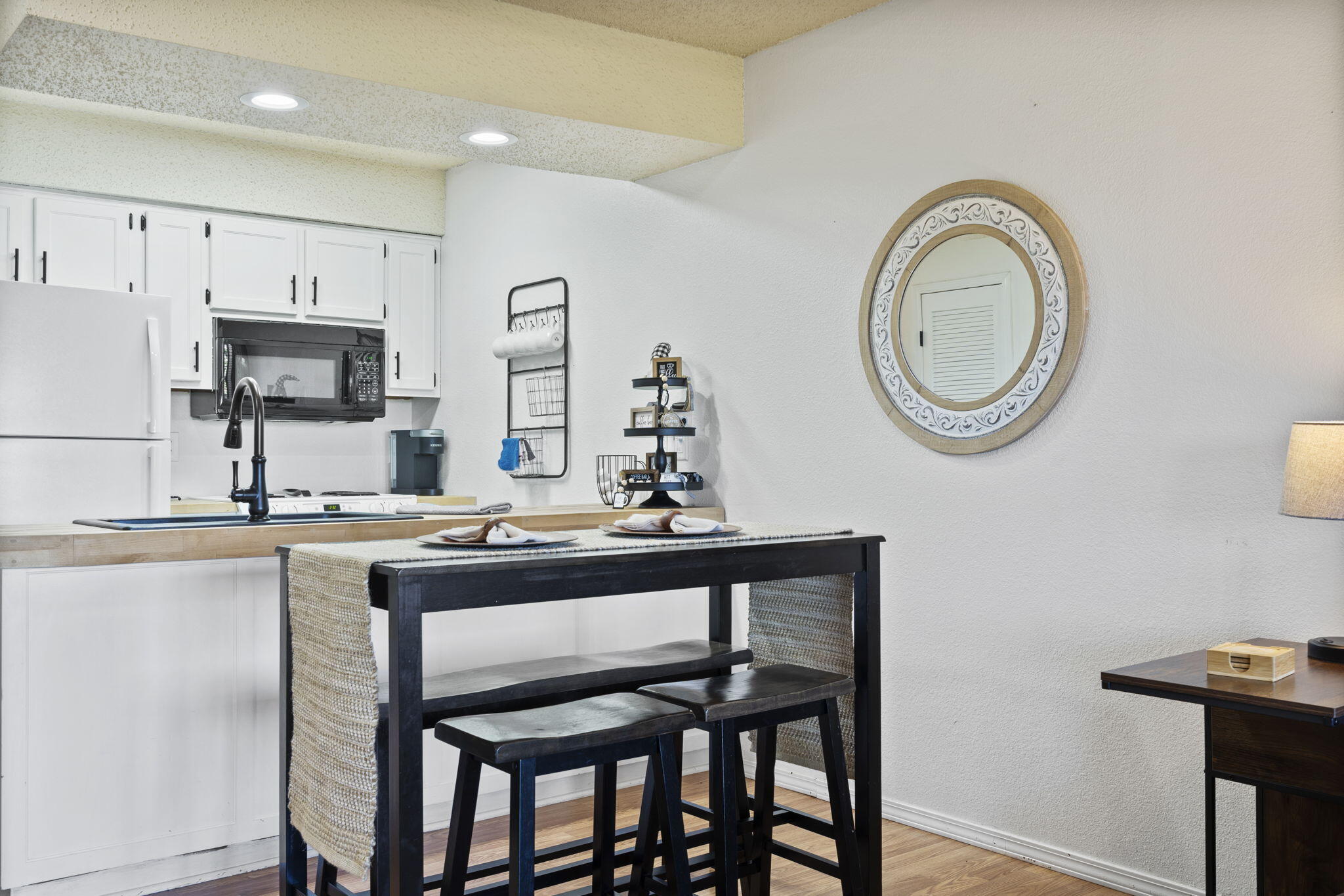 527 Notch Lane Property Photo 12