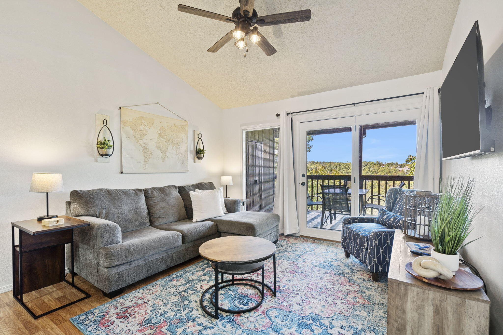 527 Notch Lane Property Photo 15