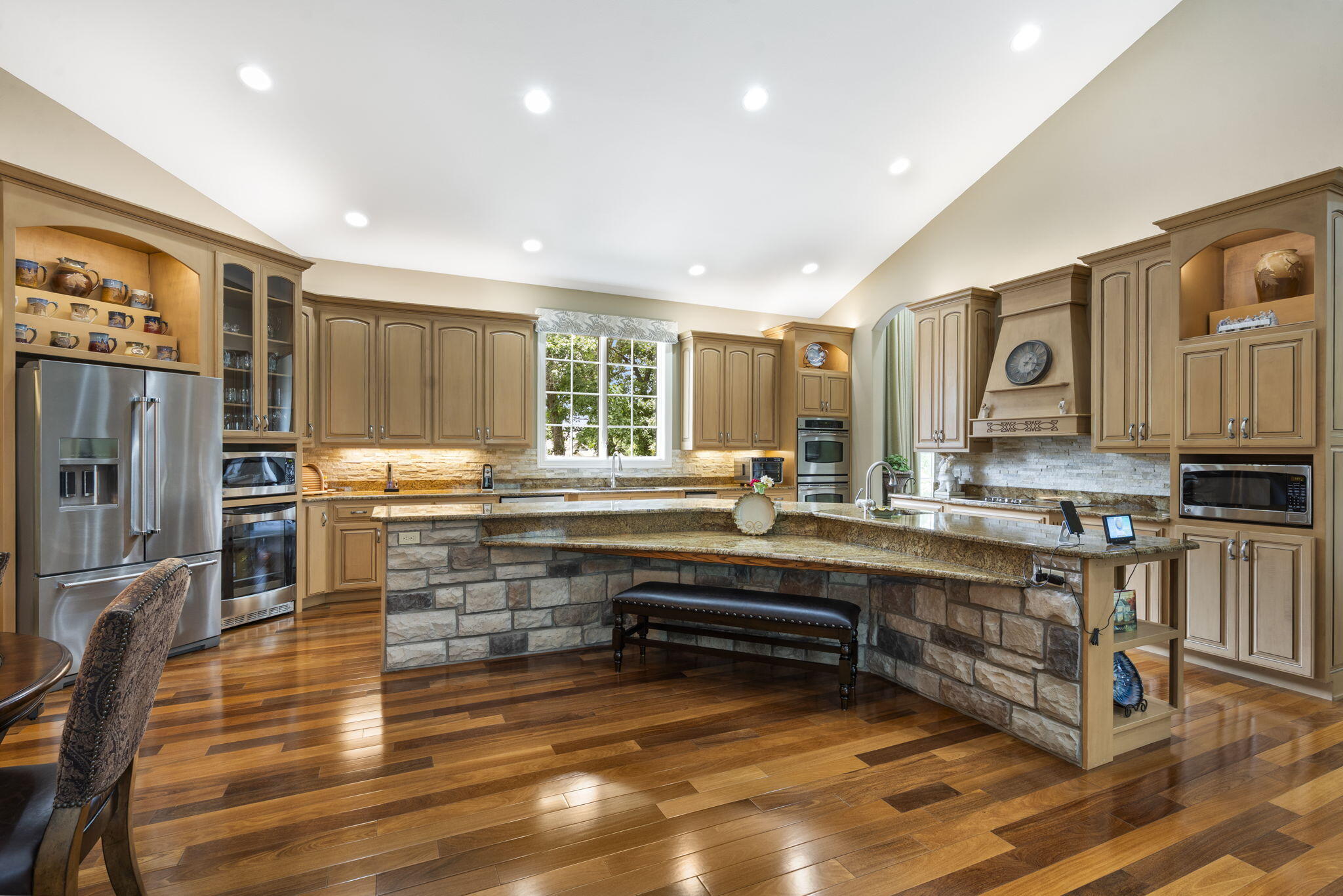 119 Silver Oak Way Property Photo 8